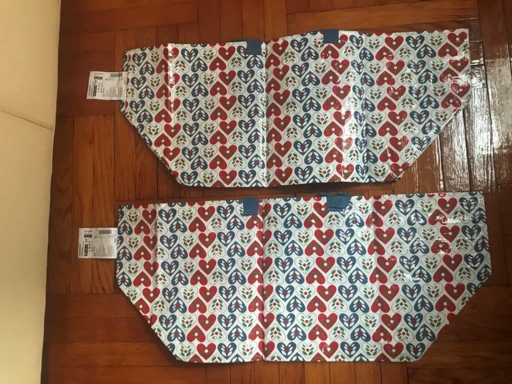 IKEA “LOT OF 2” VINTERFINT LARGE RED/BLUE HEART PATTERN 19GALLON SHOPPING BAGS
