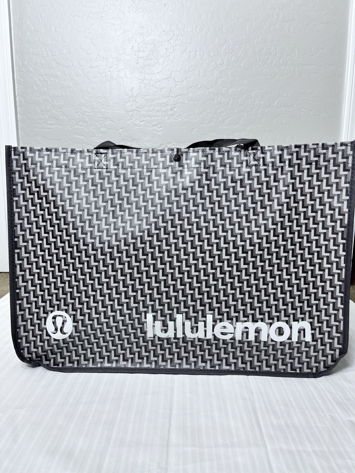 Lululemon Reusable Shopping Tote Bag – Dark Brown – Jumbo XL 14.5×21.5×8 Inch