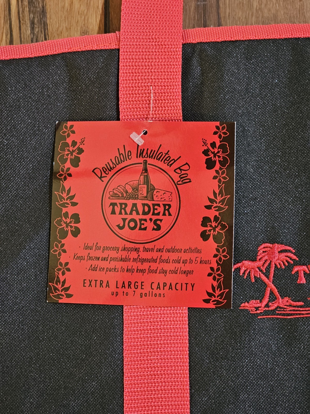 Brand New Trader Joes Black Red Extra Large Reusable Insulated Bag Lot Of 2