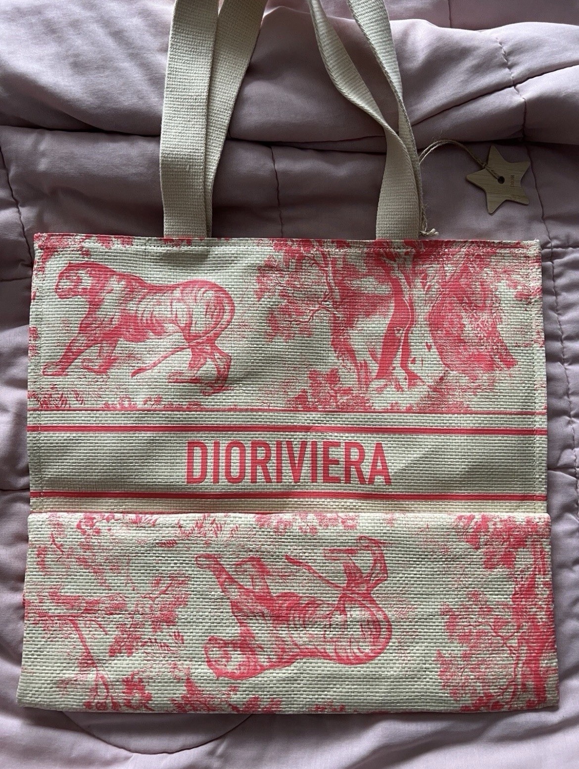DIOR Resort / Summer 2022 PINK BEACH TOTE VIC GIFT WOODEN STAR CHARM NEW!