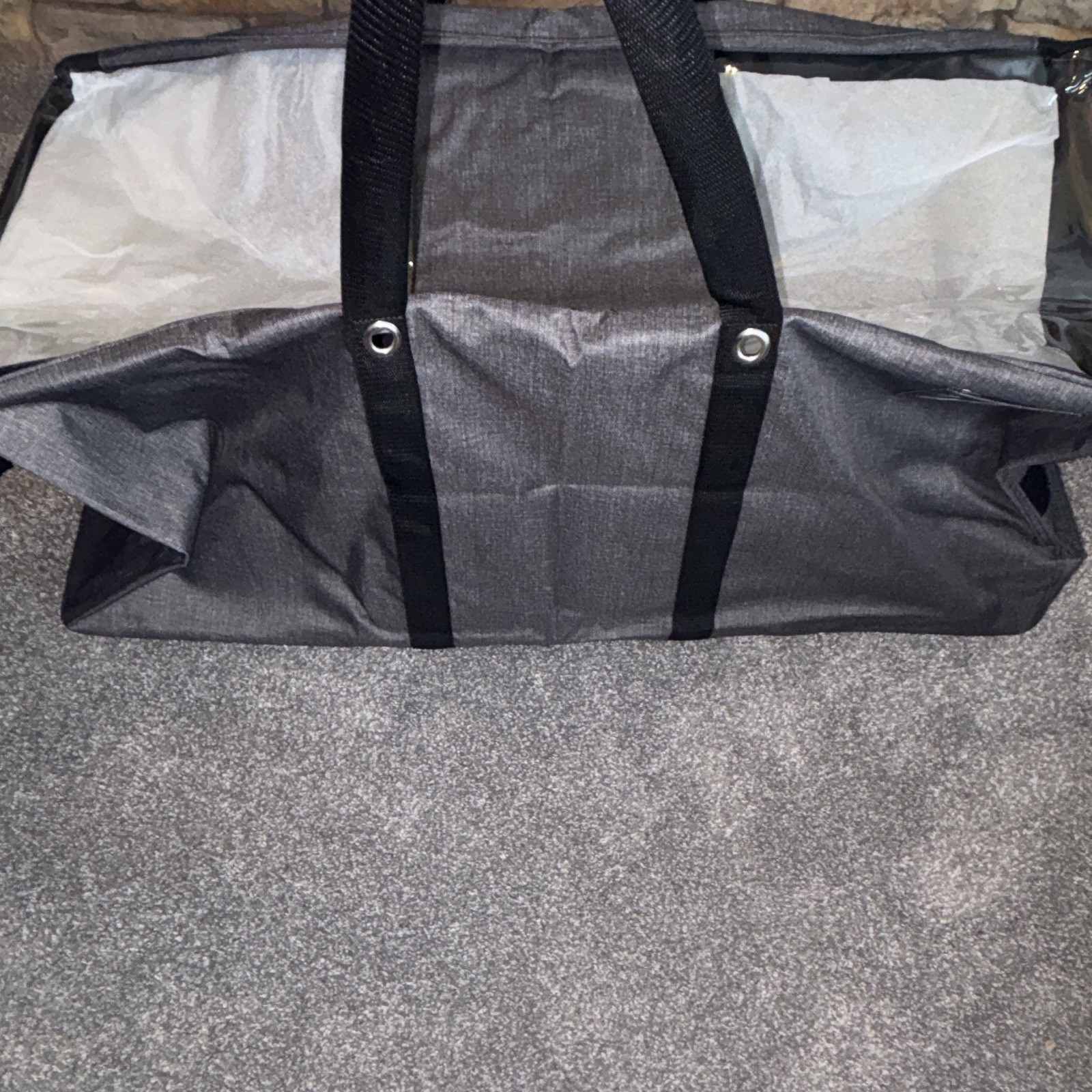 31 Gifts Large Gray/Black Polyester Travel Duffle Bag w/ Wheels; Zipper,36x16x16
