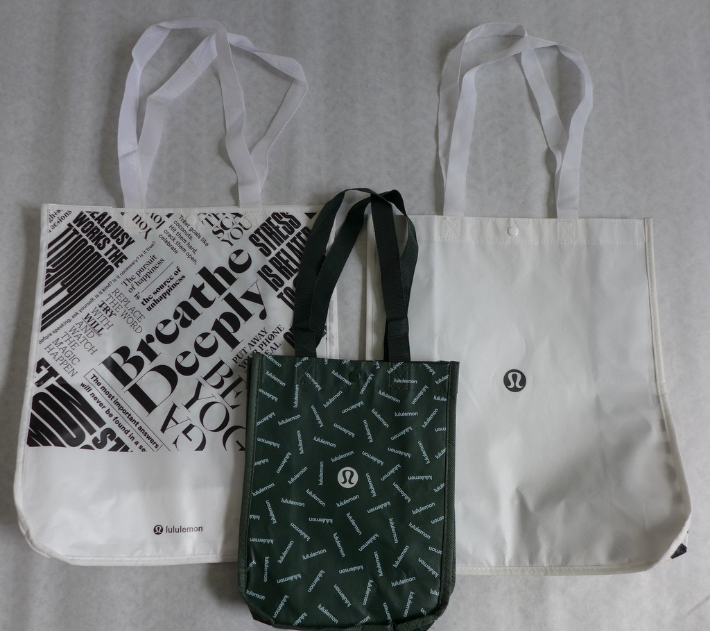 Lululemon lot of 3 Reusable Shopping Tote Bags Small Large White Black Green