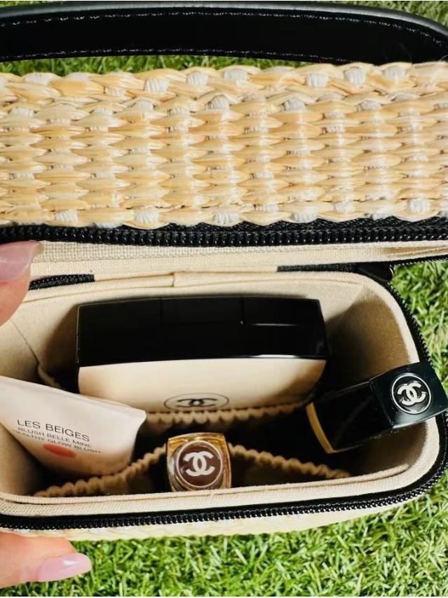 Summer Makeup Set Limited Basket Cosmetic Bag Lipstick Coffret Rare 2026