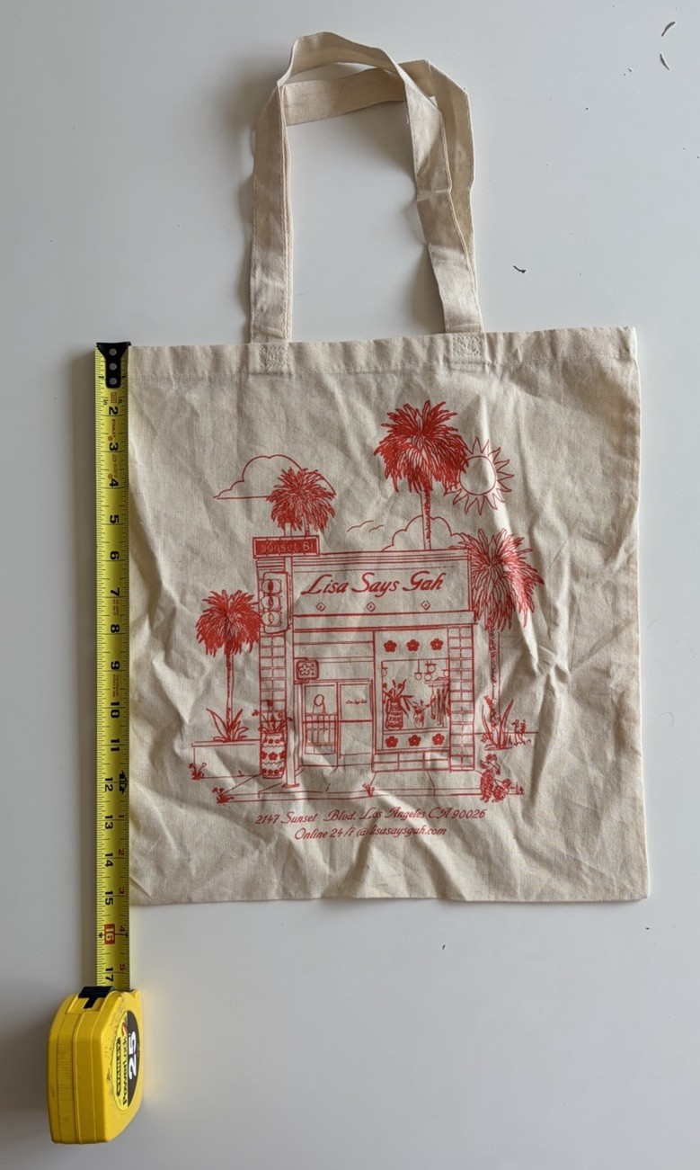 Lisa Says Gah Beige Tote Bag Red Graphic Print 16x15in Width 6in