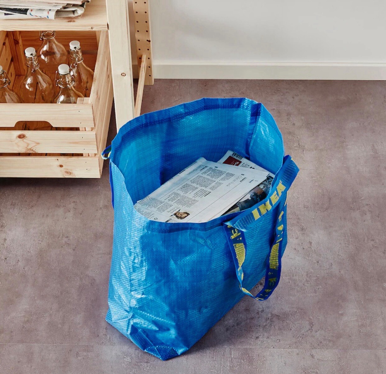 IKEA Medium Blue 17 ¾x7x17 ¾ “/10 Gallon Reusable Shopping Tote Carrier Bag