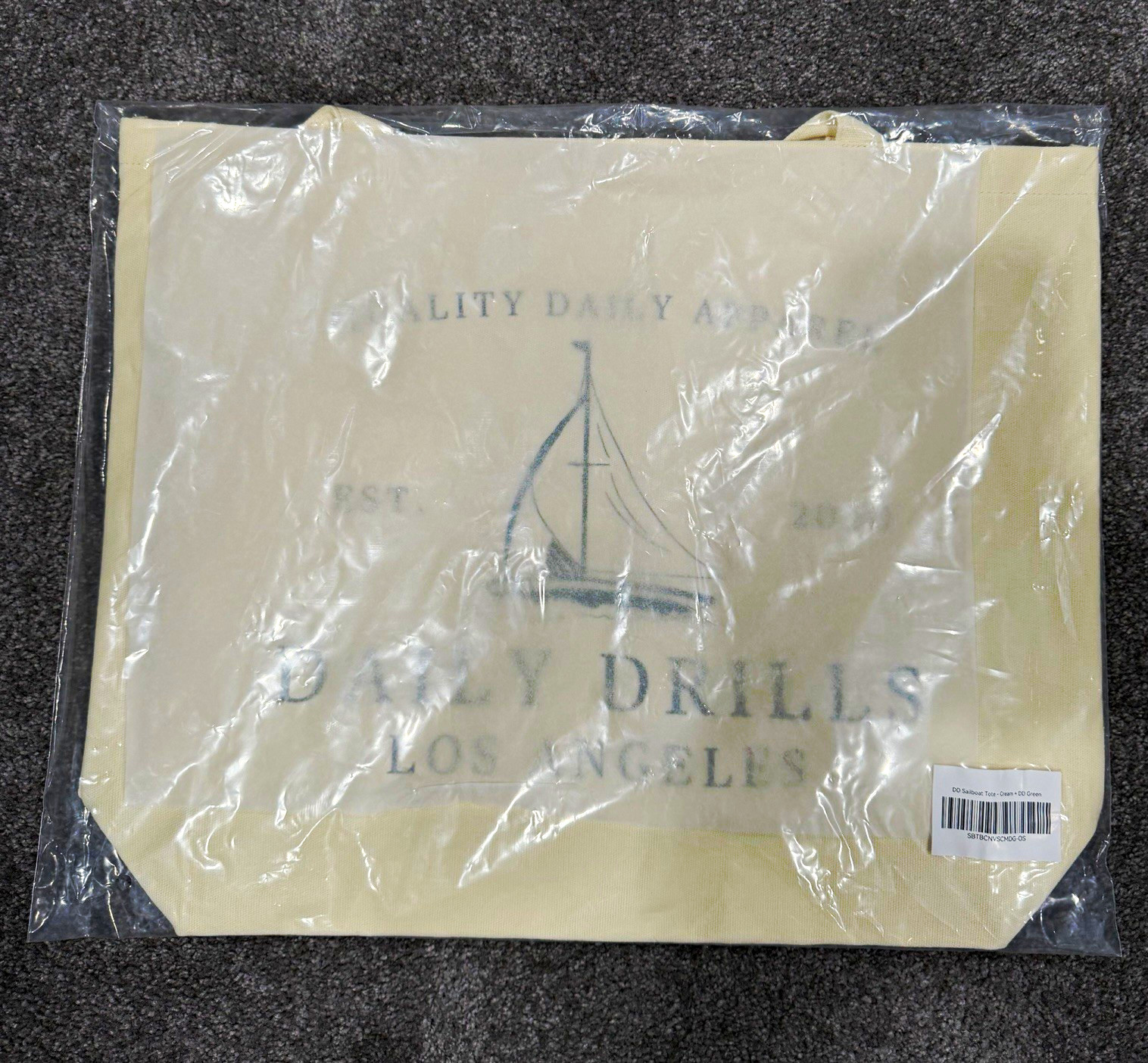 Daily Drills Reusable Beige Graphic Print Tote Bag Los Angeles 19x13x5″