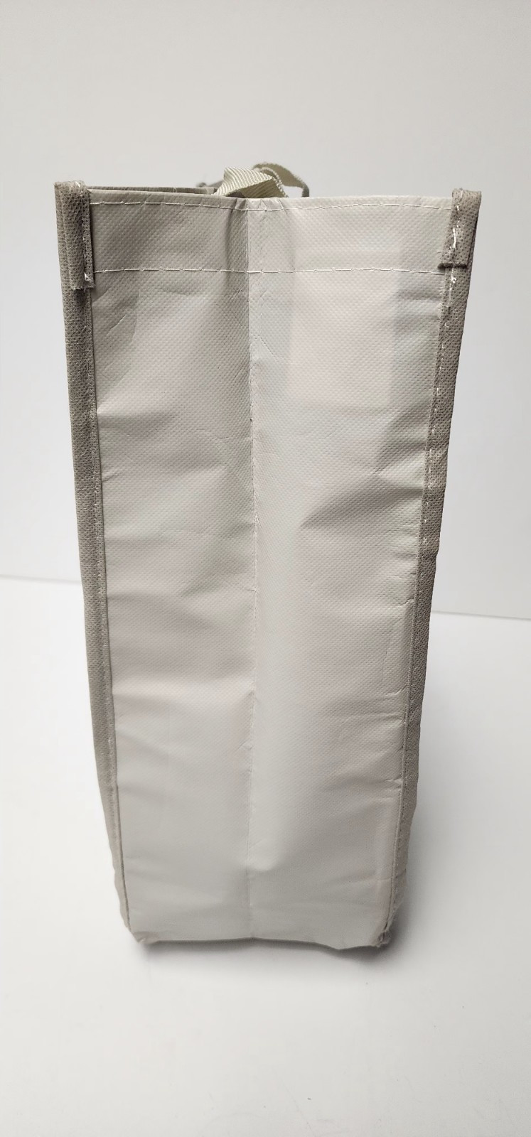 LULULEMON Grey White GRAPHIC LOGO Reusable Shopping Gym Lunch Bag
