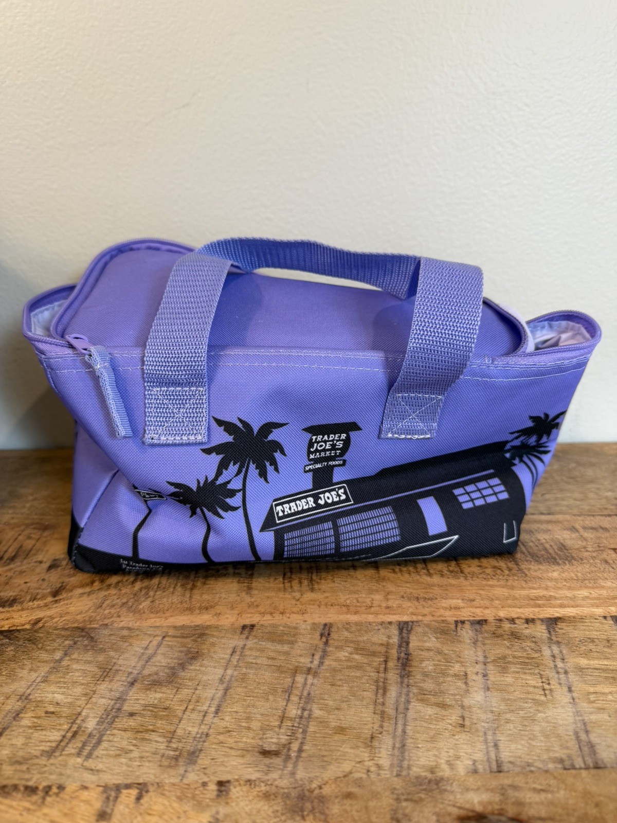 New Spring Trader Joe’s Lavender Purple Mini Insulated Cooler Tote Lunch Bag