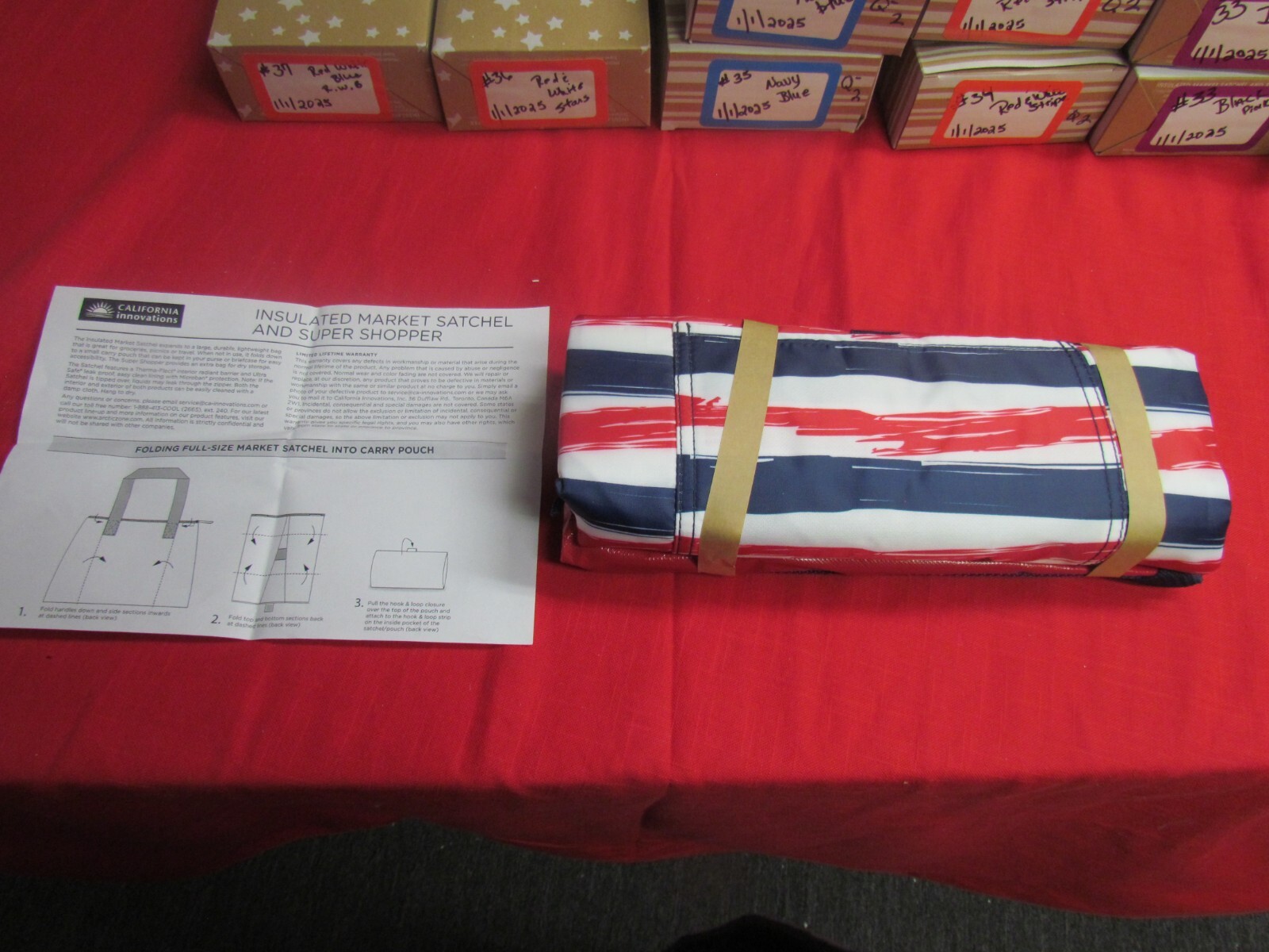 CALIFORNIA INNOVATIONS INSULATED MARKET TOTS LOT OF 2 TOTES RED & WHITE BLUE ST