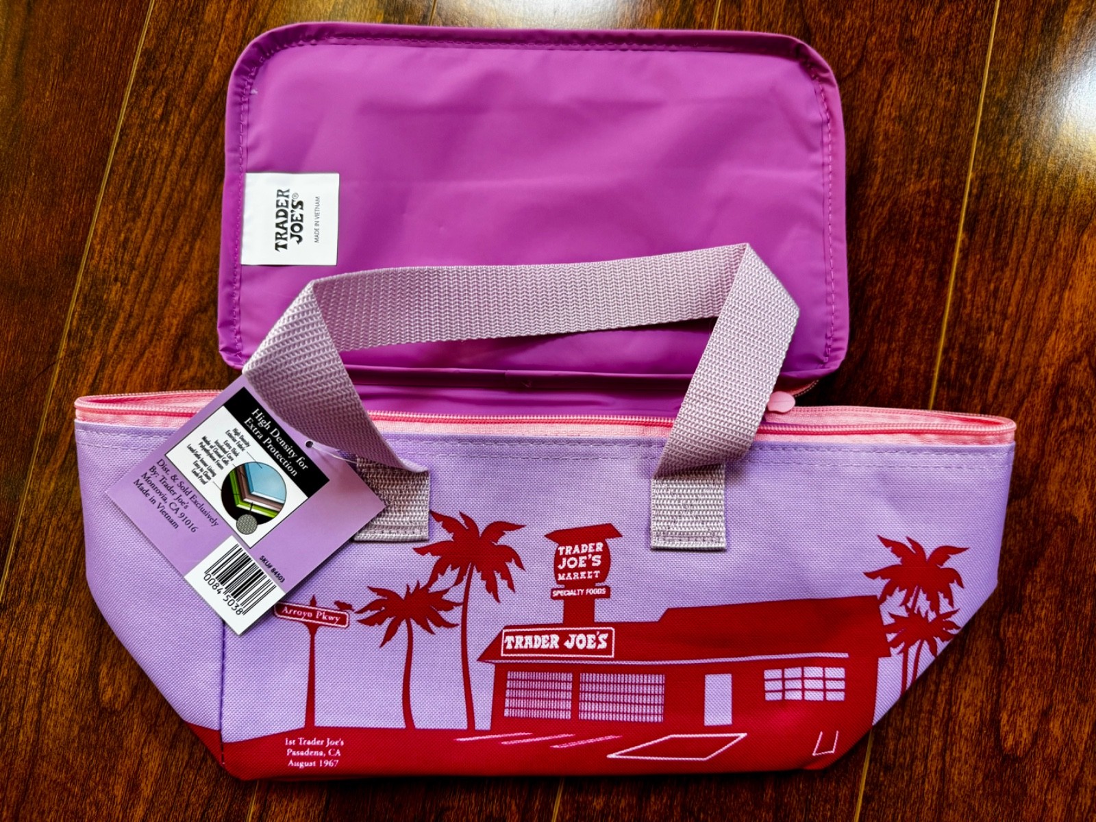 Trader Joes mini insulated purple bag with pink zipper