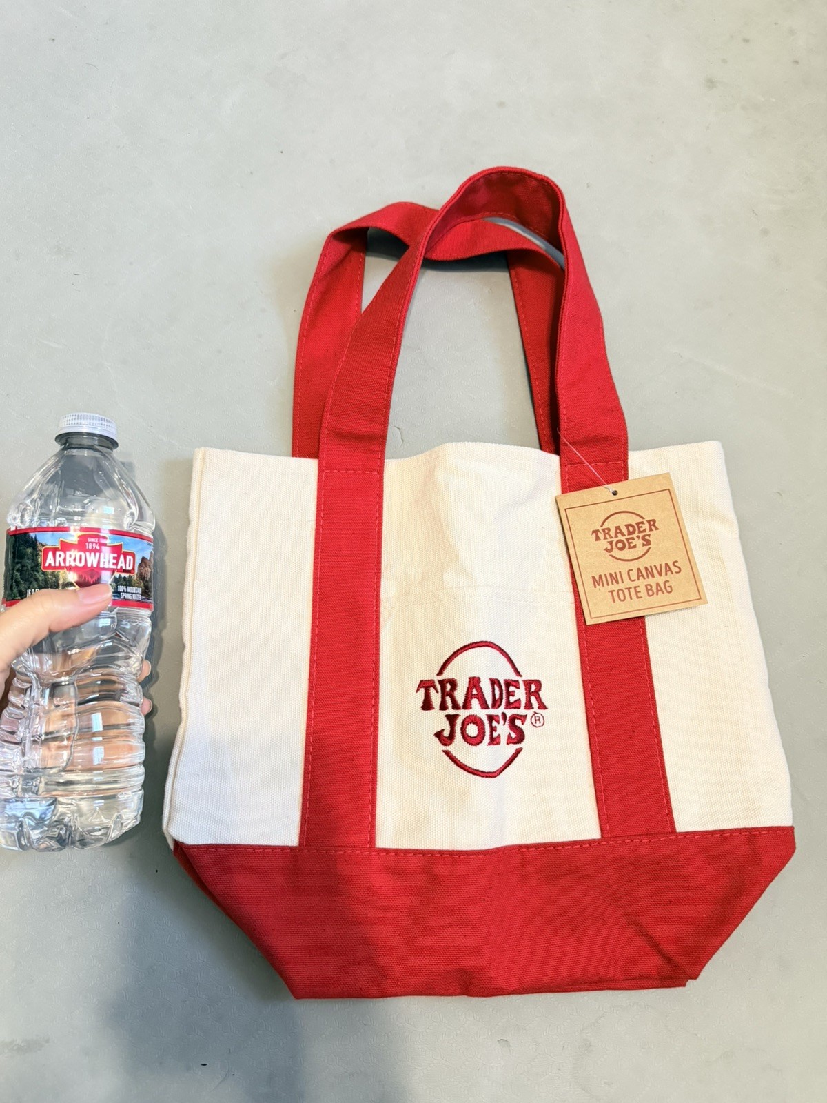 Trader Joe’s – Mini Canvas Tote Bag – Red – Holiday 2025 -Limited Edition Rare