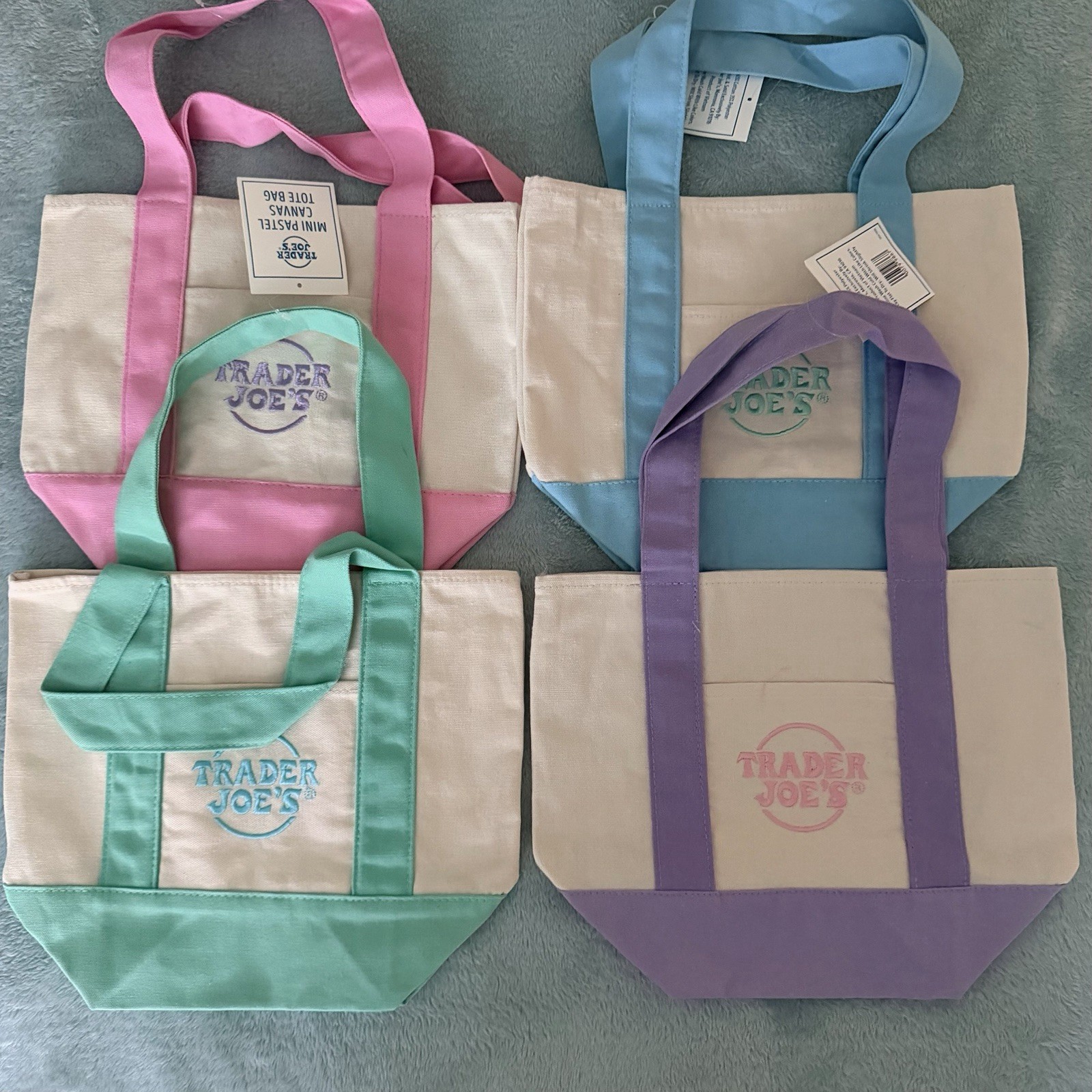 New Trader Joe’s Canvas Tote Bag Set 4 Mini Pastels & 1 Large Lavender Tote NWT
