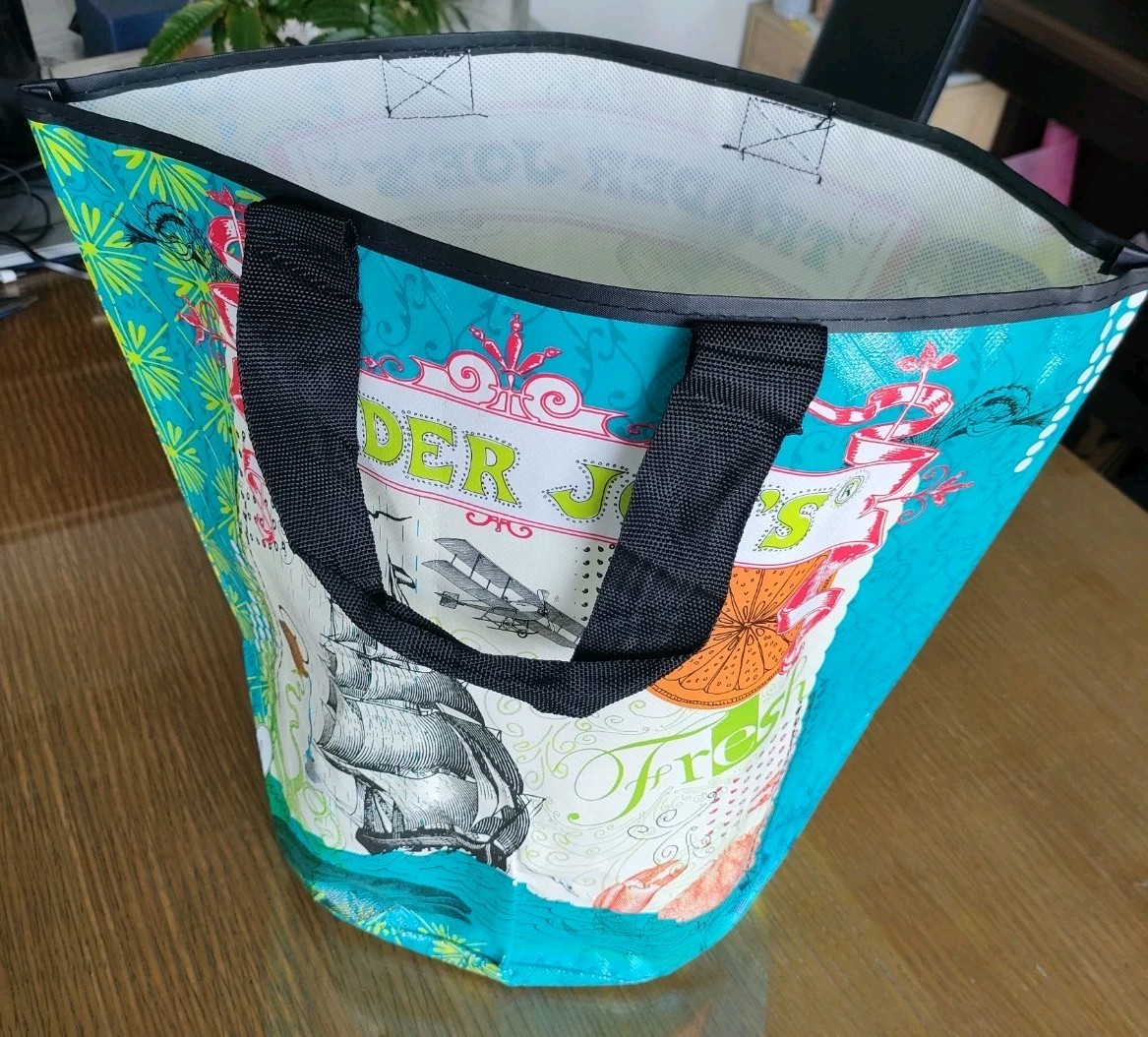 Vintage Trader Joe’s bucket tote Reusable shopping bag Round Bottom ship
