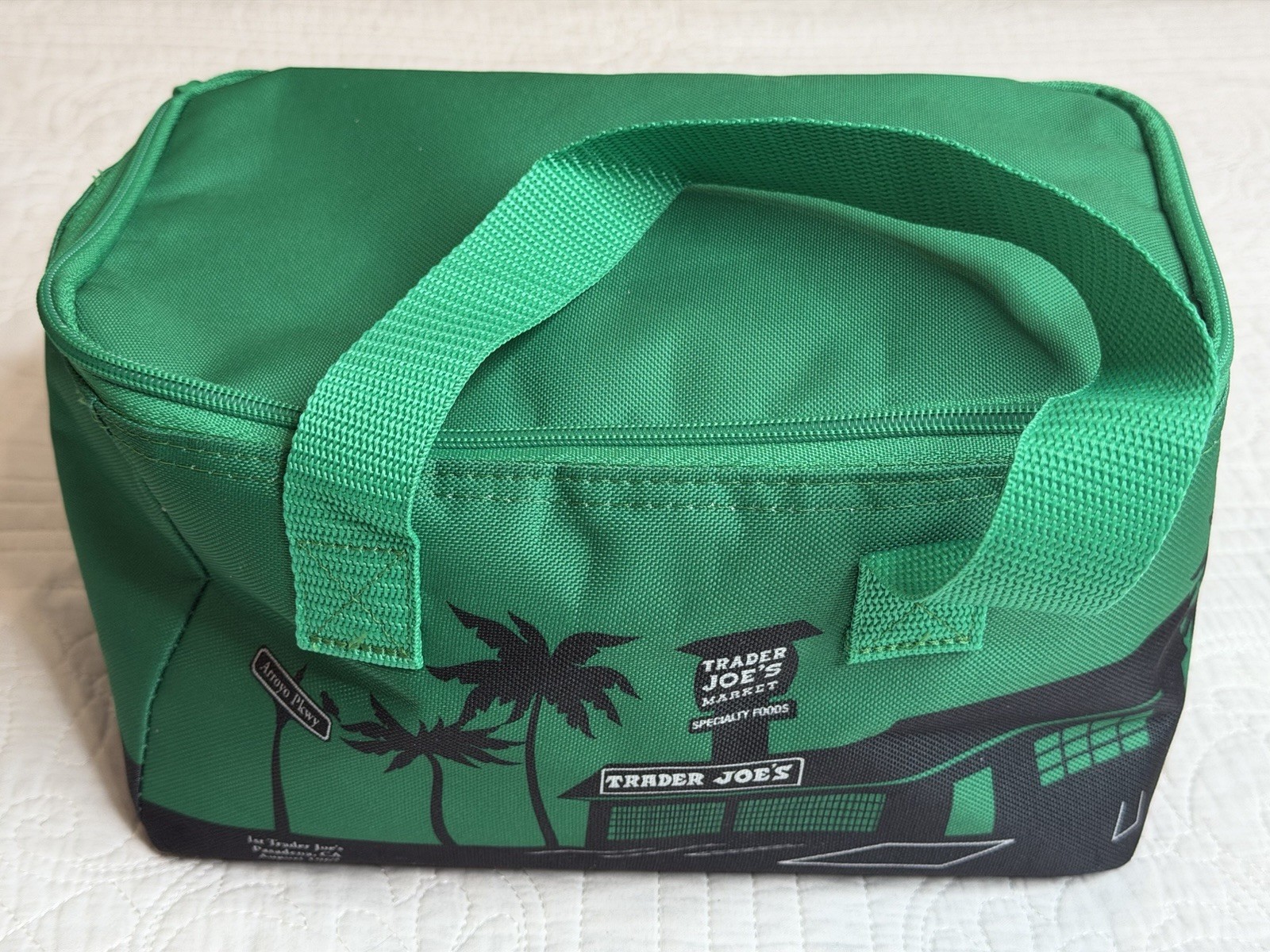 Trader Joe’s Mini Insulated Bag 1.5 Gallon: Green NWOT
