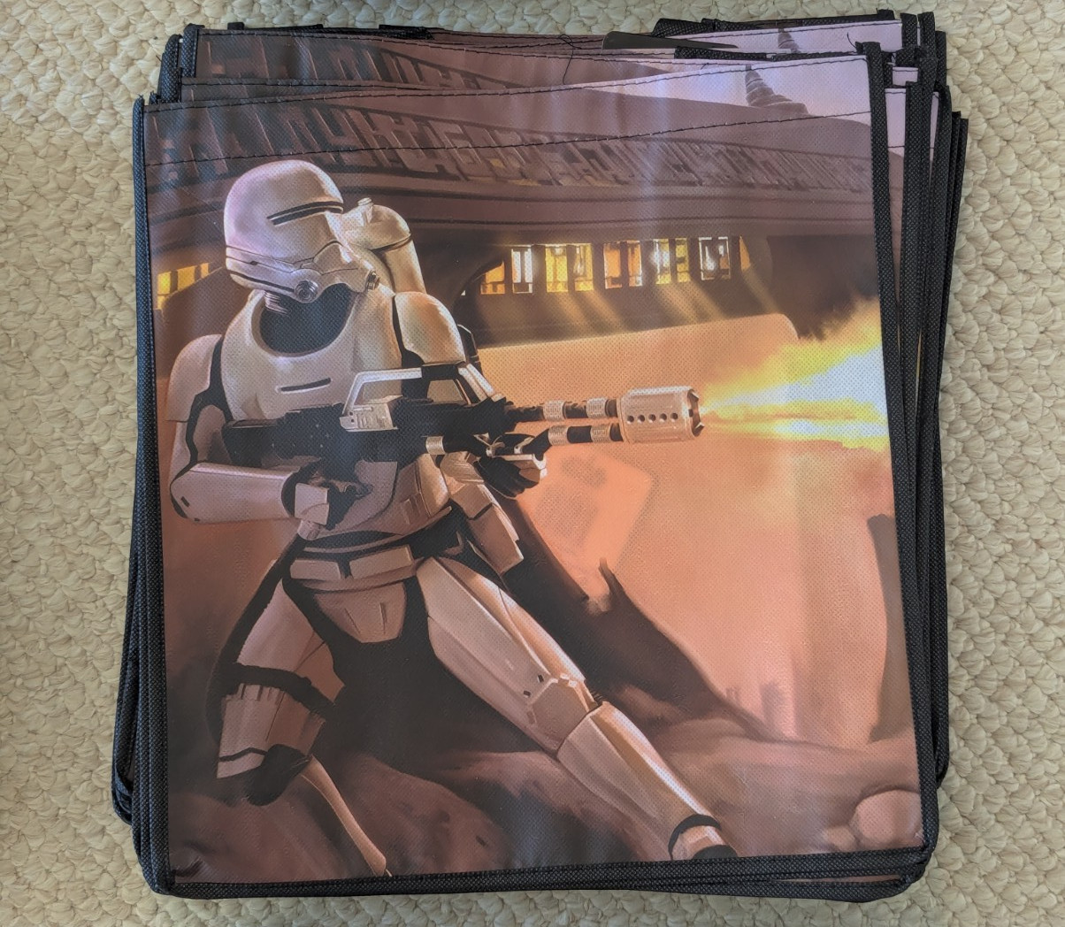 Bulk Lot of 90+ Disney Star Wars Licensed Shopping Tote Reuseable Bags;13X13″X3″