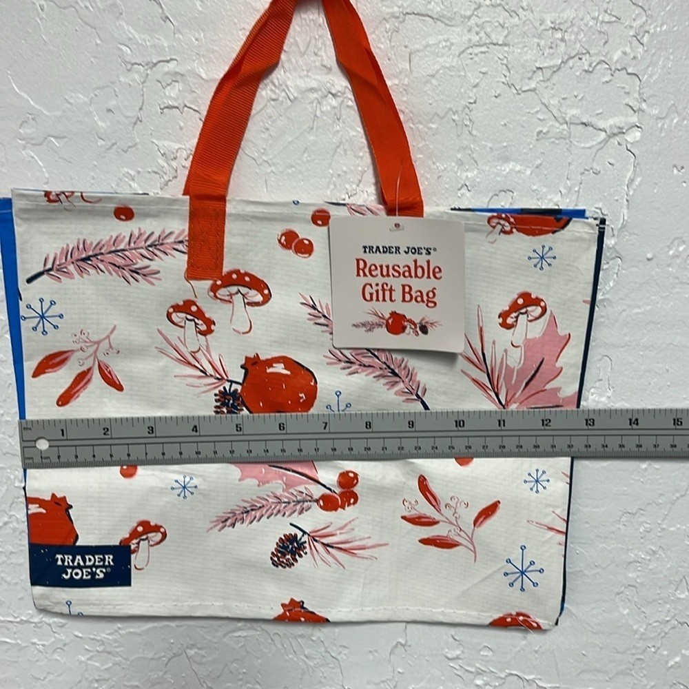 Trader Joe’s Mini Limited Edition Christmas 2024 Tote Reusable Gift Bag