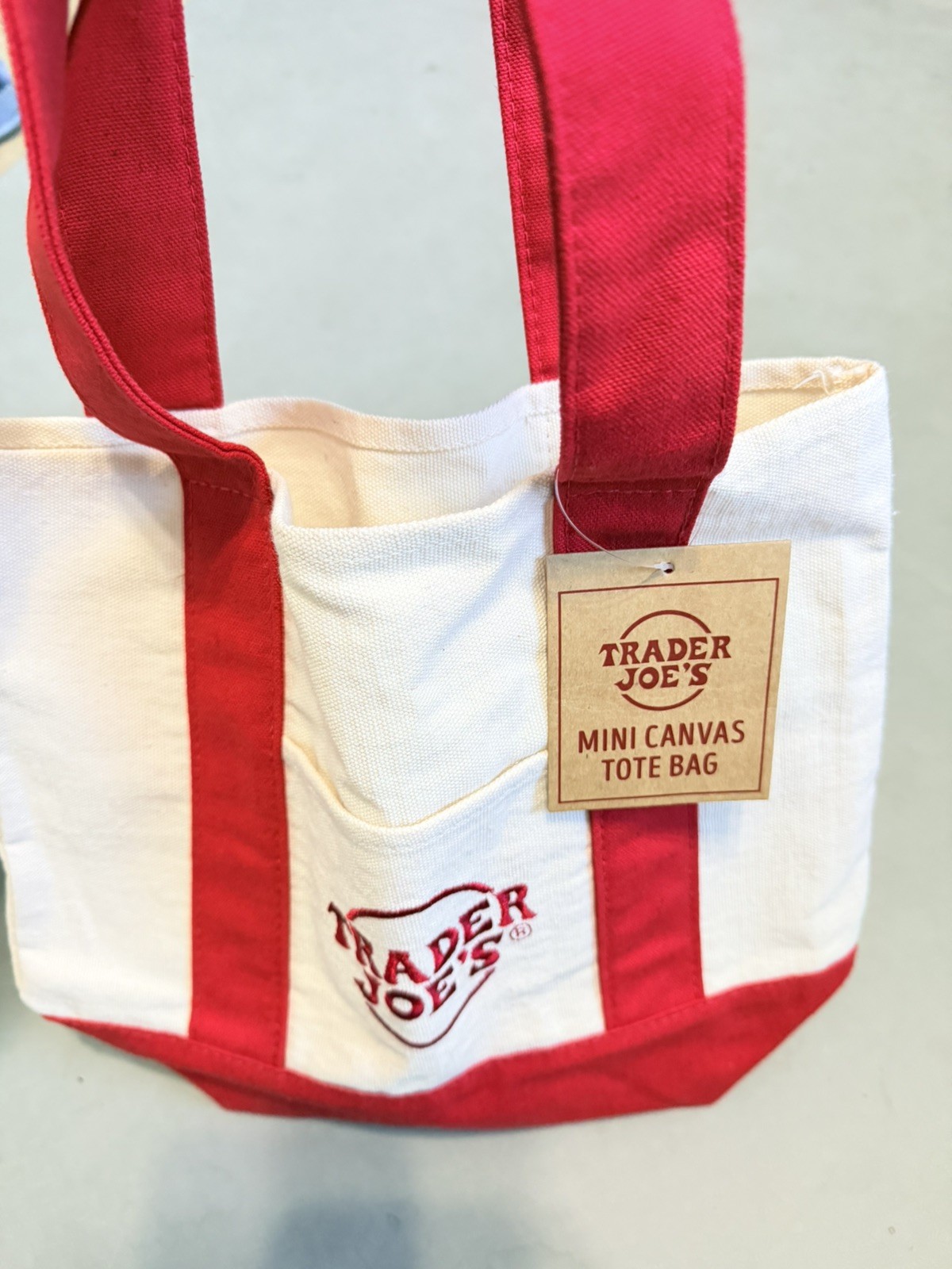 Trader Joe’s – Mini Canvas Tote Bag – Red – Holiday 2025 -Limited Edition Rare