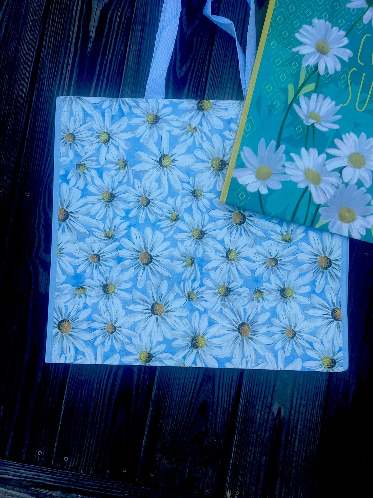 NEW TWO (2) Large Shopping Tote Bags DAISIES 🌼FLOWERS Reusable Eco Friendly