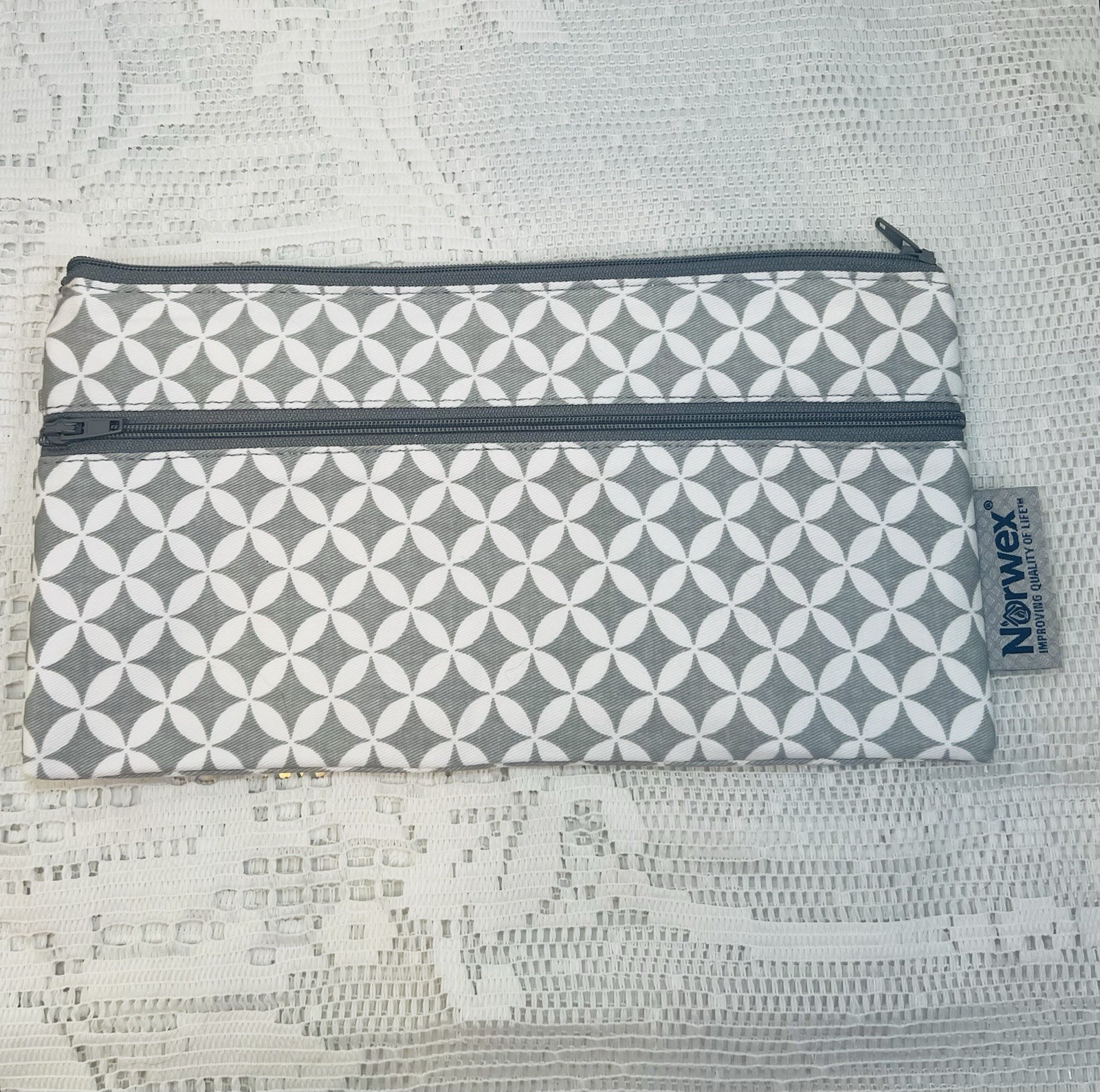 New Norwex Reusable Wet Wipes Bag Diamond Pattern