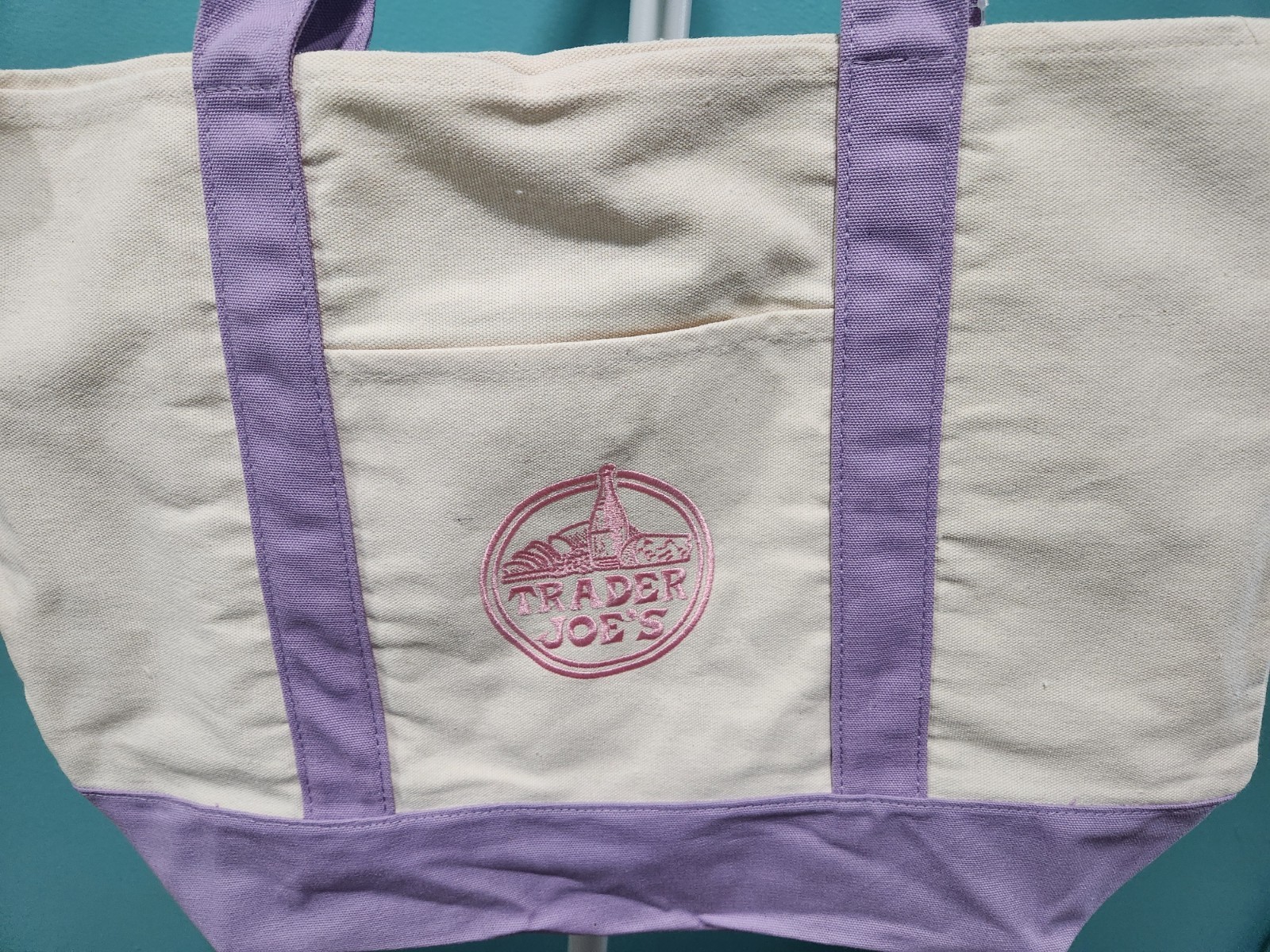 TRADER JOE’S LARGE CANVAS PURPLE NWT TOTE LAVENDER 2026 VIRAL SHOPPING BAG NEW