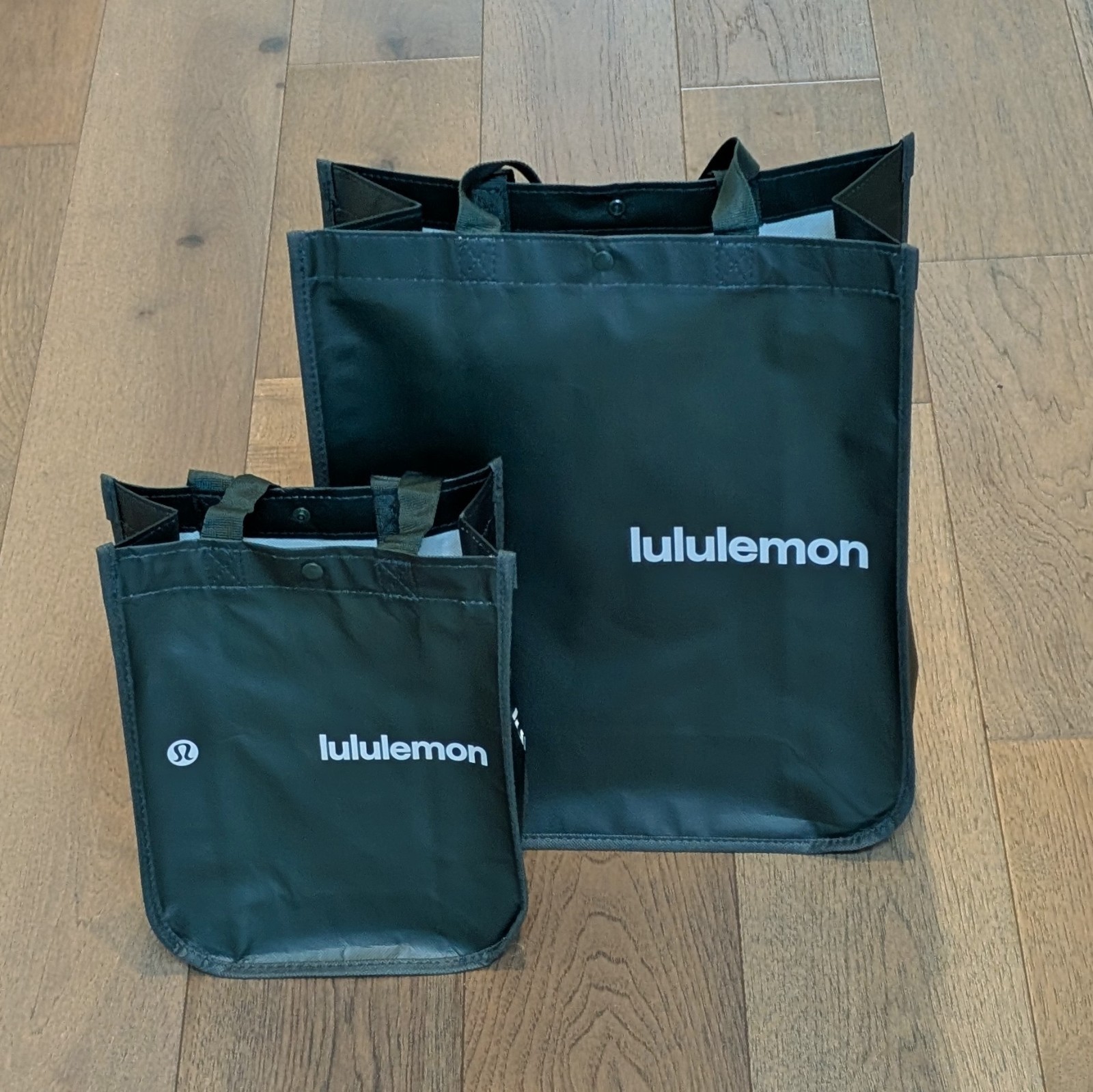 Lululemon Large Small Lot of 2 Reusable Shopping Tote Bags 💚 Forest Green 💚