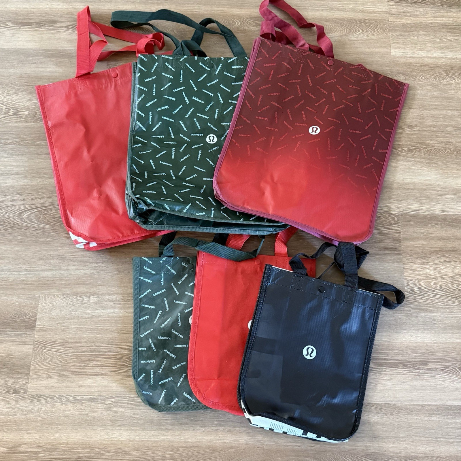 6 Lululemon Holiday 2025 Logo 2024 Reusable Shopping Bags Totes Small Large