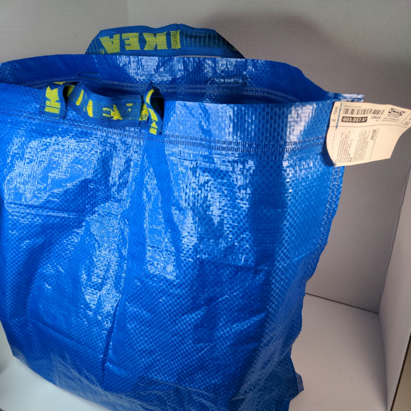 IKEA BLUE FRAKTA 10Pk MEDIUM BLUE SHOPPING LAUNDRY STORAGE BAG 10 GALLON NEW