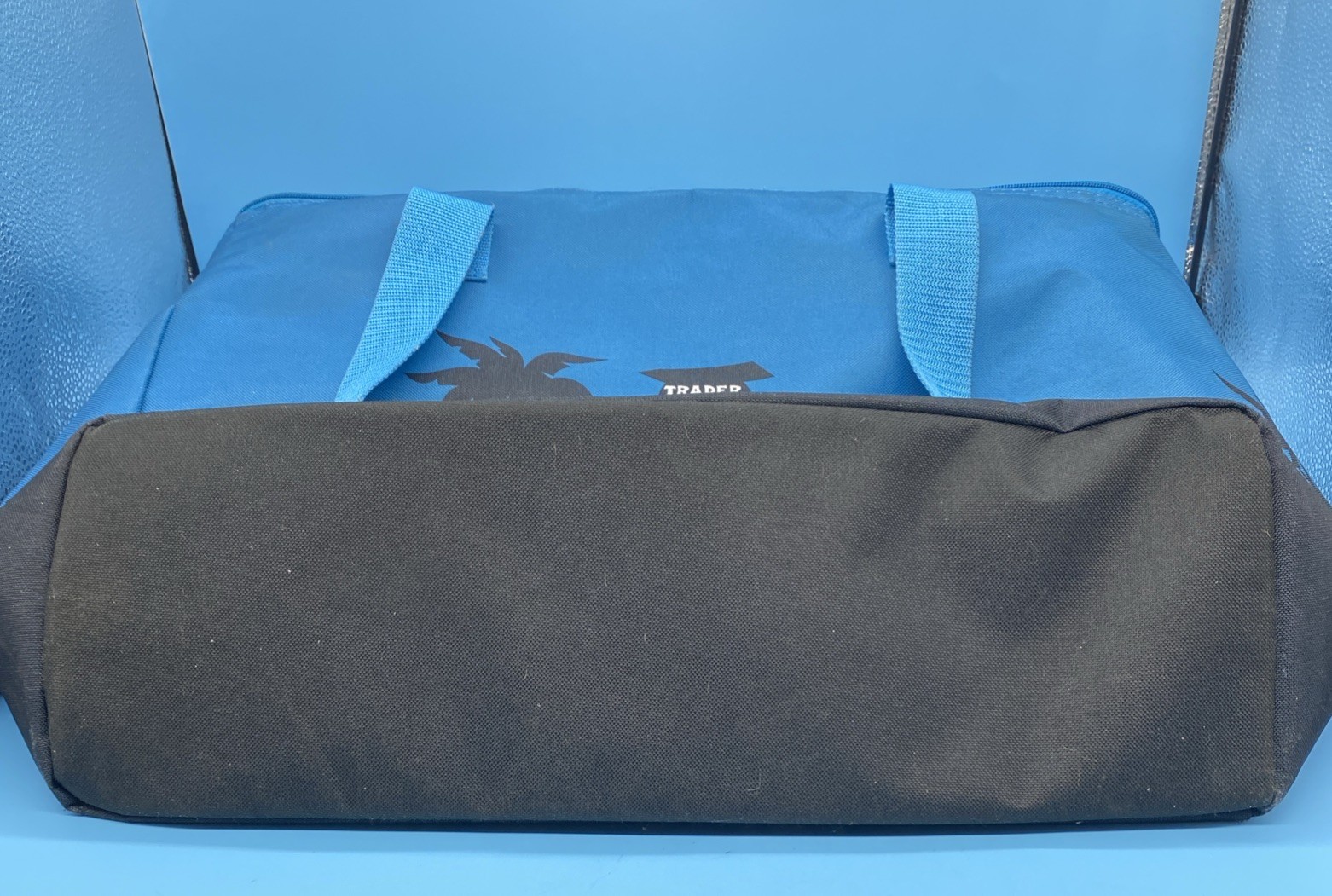 1st Trader Joe’s Store Insulated Cooler Tote Bag Blue Zip Grocery Pasadena 1967