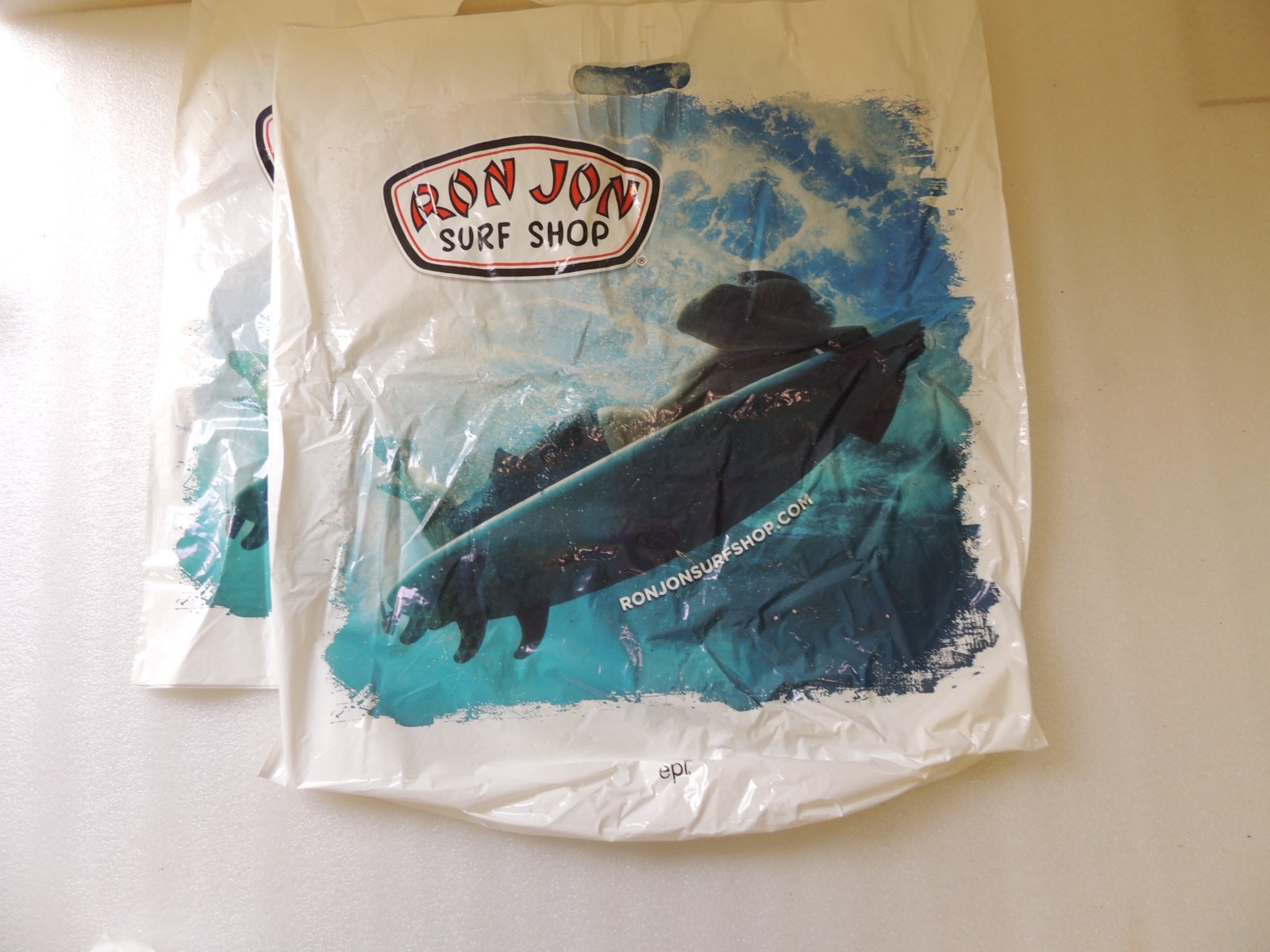 lot of 4 reusable plastic Ron Jon Surf Shop shopping bags see photos