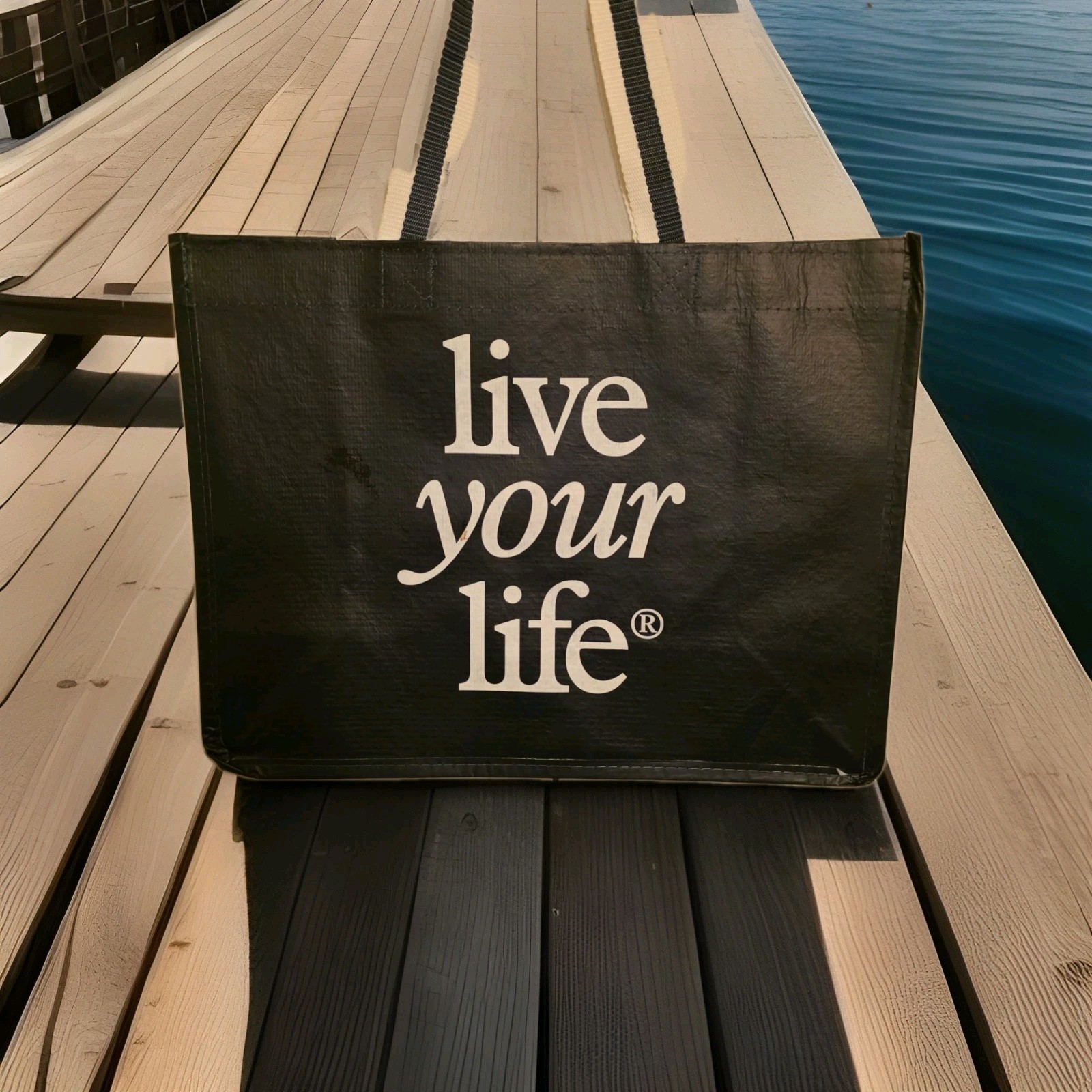 American Eagle Med. Reusable Shopping Bag Dark Blue ‘Live Your Life’