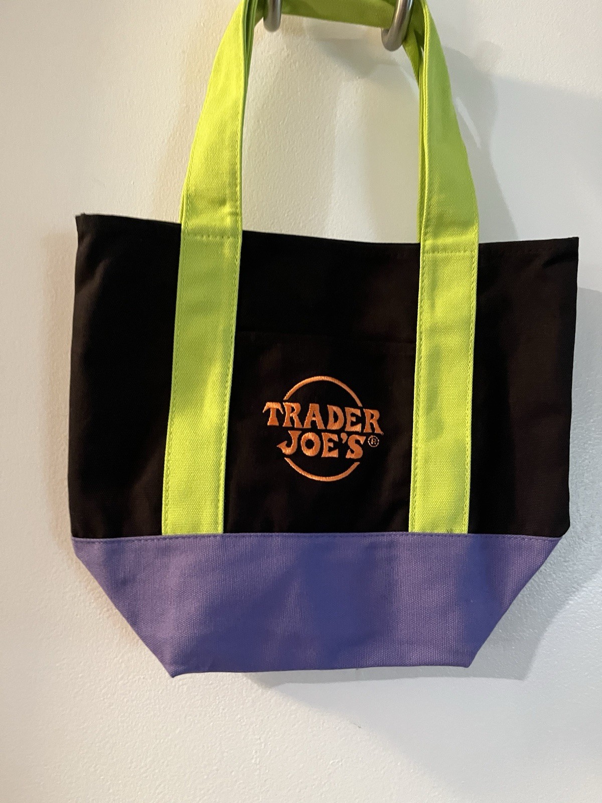 TRADER JOE’S HALLOWEEN *1 BLACK PURPLE & GREEN TOTE* NWT