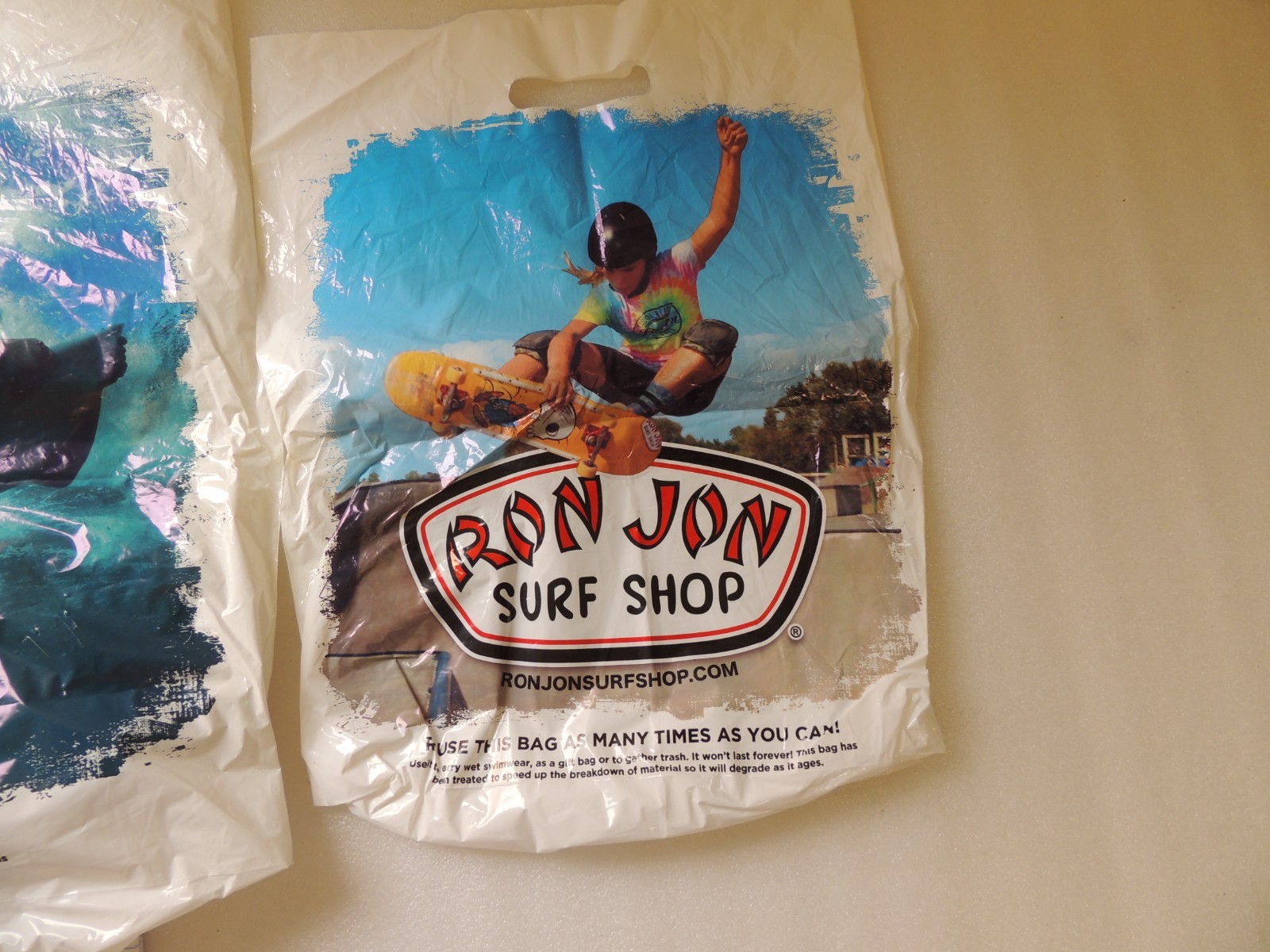 lot of 4 reusable plastic Ron Jon Surf Shop shopping bags see photos