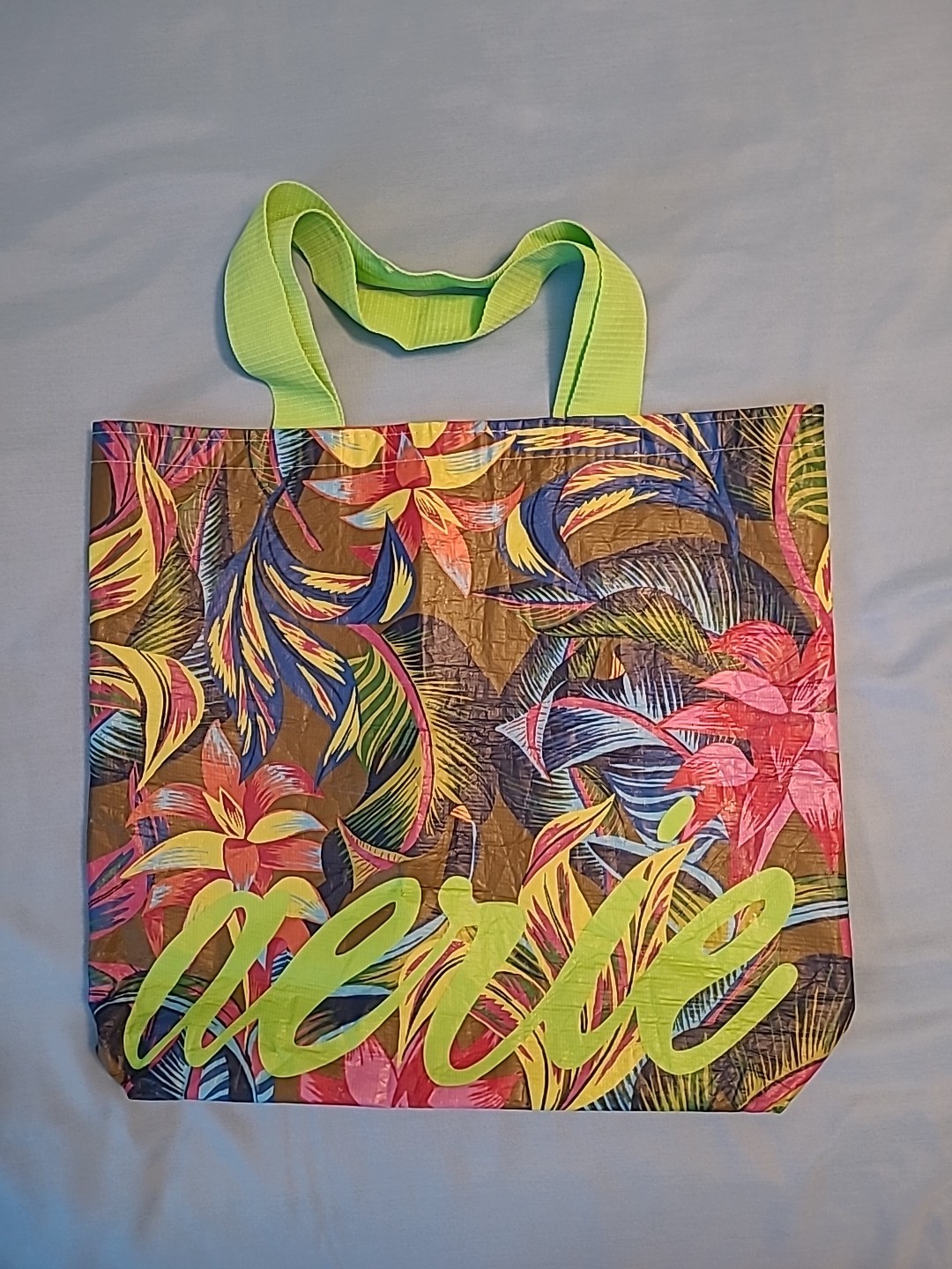Lot of 6 American Eagle and Aerie Reusable Shopping Bags including Snoopy 2024