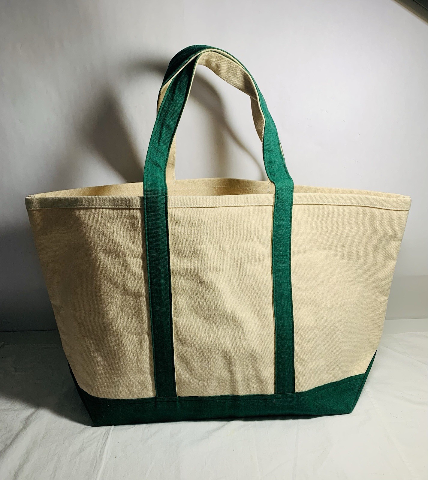 NWOT Williams Sonoma XLarge Heavy Cotton Canvas Green Rice Paper White Tote