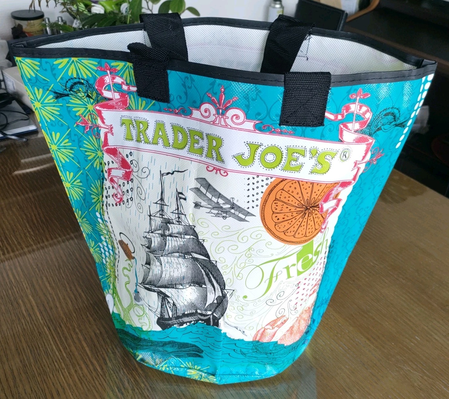 Vintage Trader Joe’s bucket tote Reusable shopping bag Round Bottom ship