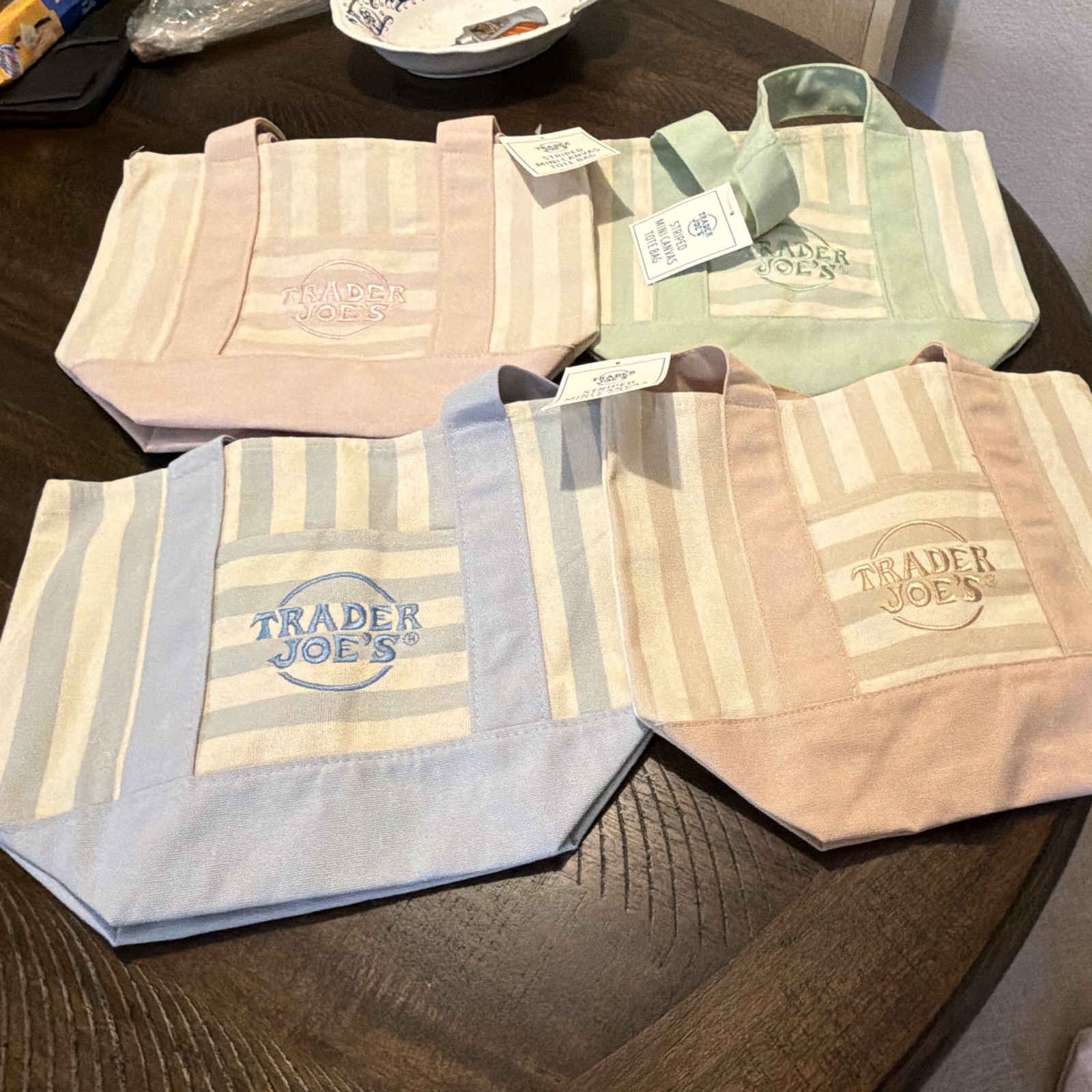Trader Joe’s Canvas Striped Tote Bags Beige 4-Pack 13x10x10 in New