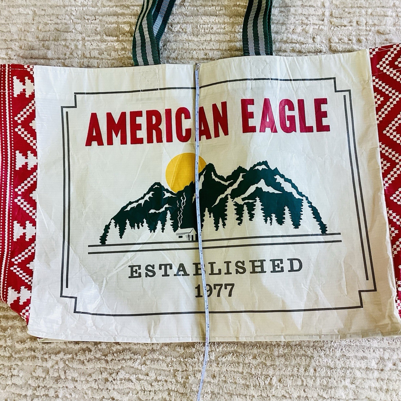 American Eagle Shopping Bag Mountains 20″ Recycled Plastic Bottles Reuseable