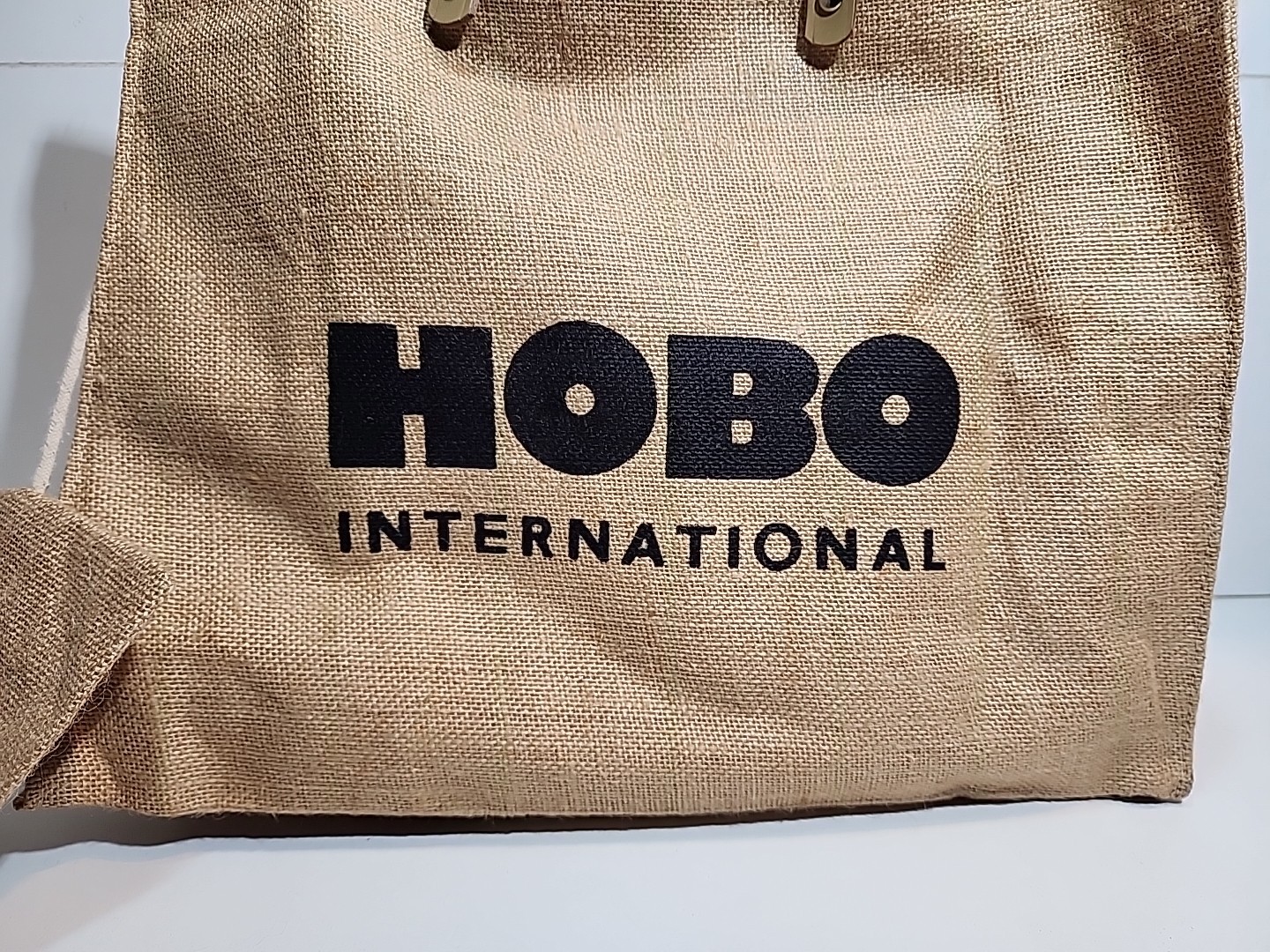 HOBO INTERNATIONAL BURLAP JUTE TOTE BAG WITH CHANGE PURSE