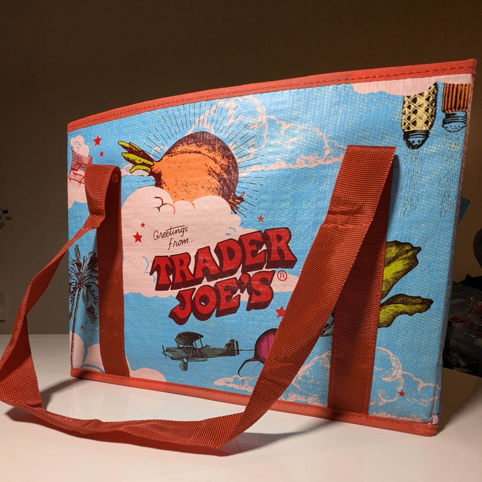 AUTHENTIC TRADER JOE’S MOON & SKY COLLAPSIBLE TOTE – GLOBAL STATUS SYMBOL – RARE
