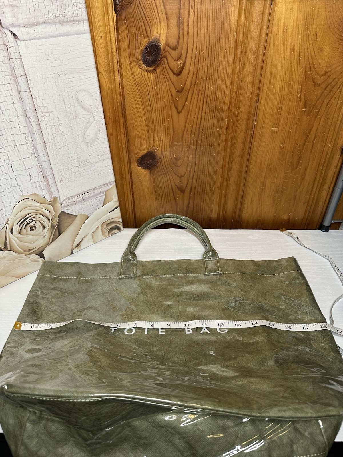 Green Large Foldable Tote Bag Synthetic with Zippered Pocket and Handles