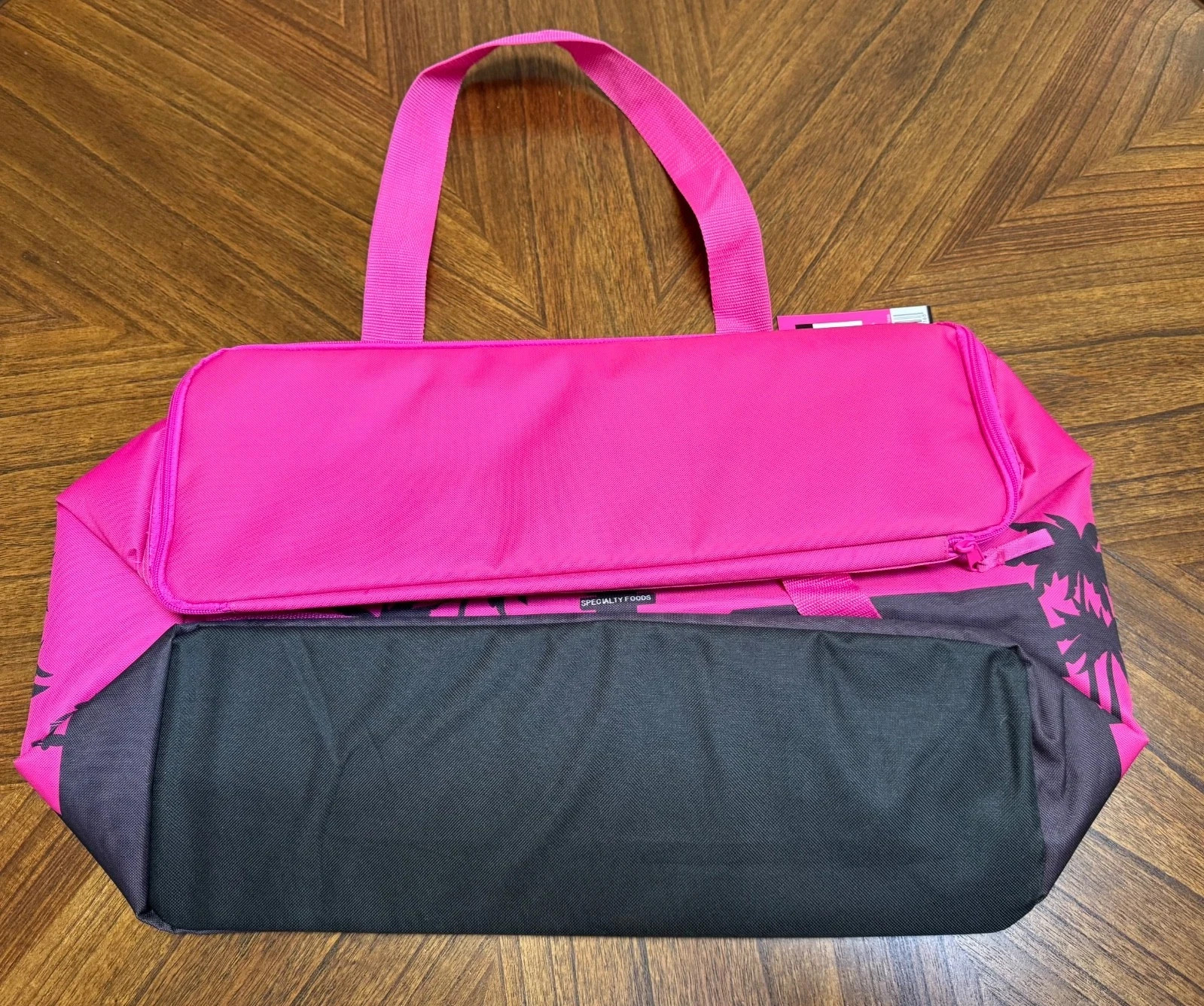 Trader Joe’s Hot Pink Insulated Reusable Zip Tote Bag Large New 2026