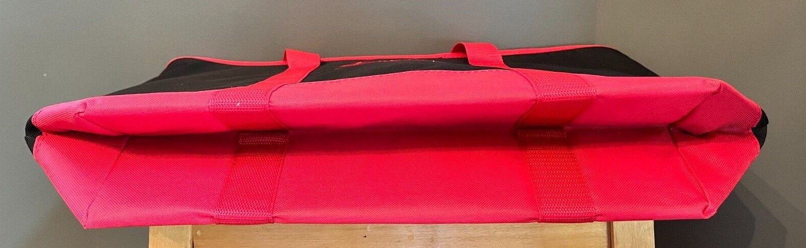 Trader Joe’s Black/Red Reusable Insulated Grocery Bag Extra Large 7 Gallons NWT