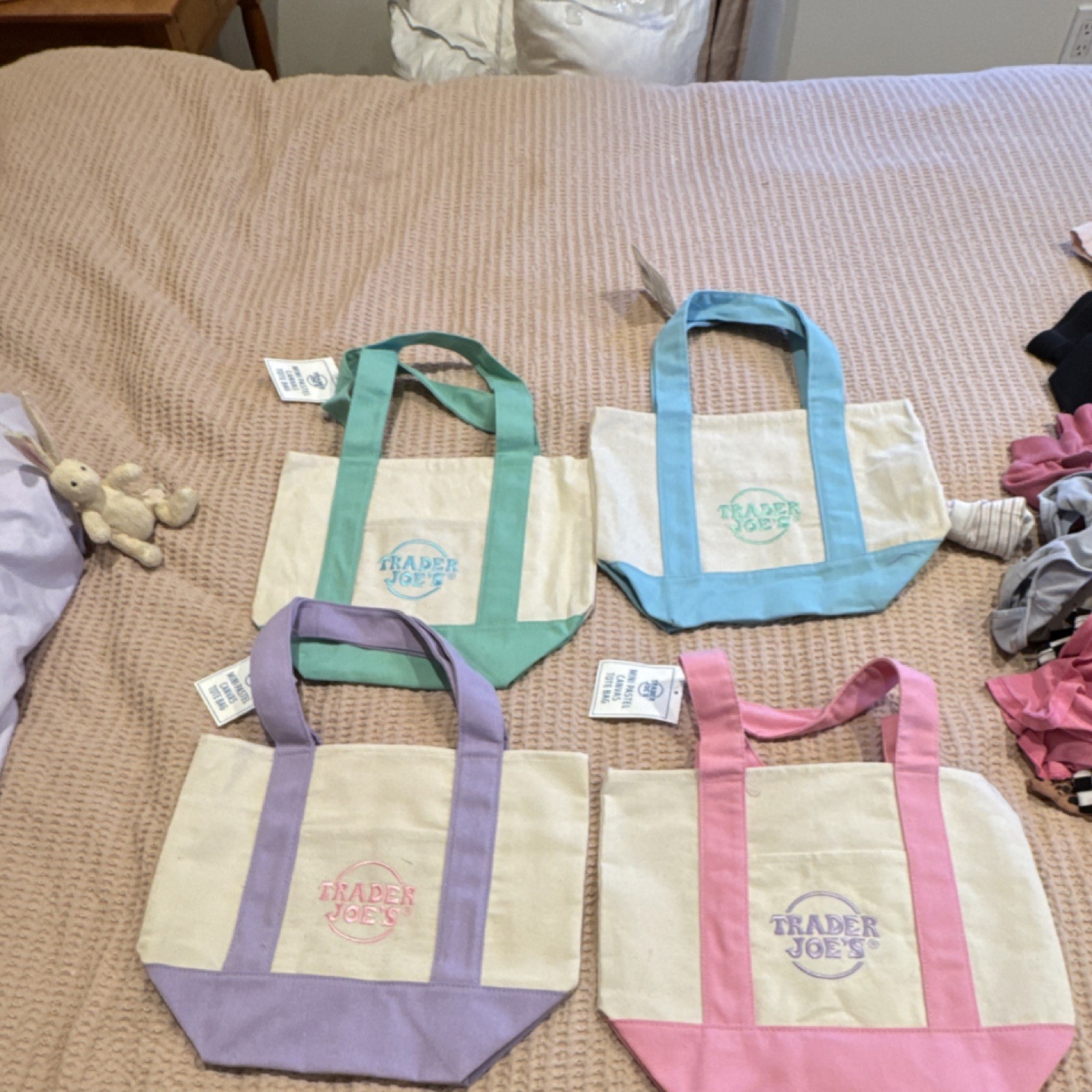 Trader Joe’s Canvas Foldable Reusable Shopping Bags Multicolor Four-Piece Set