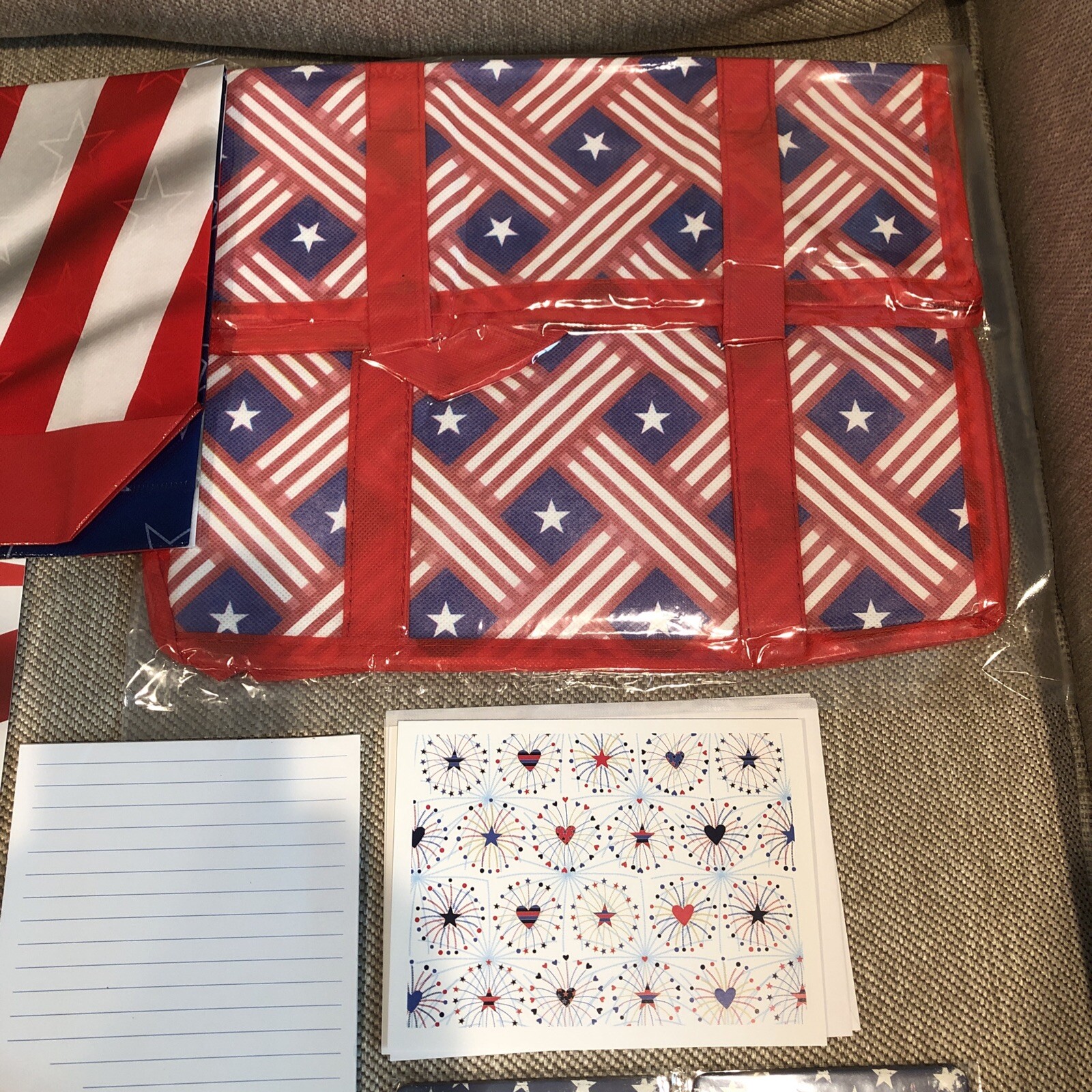 Patriotic Freezer Bag, Shopping Bag, 2 Coasters, 2 Note Cards, Note paper ~ New