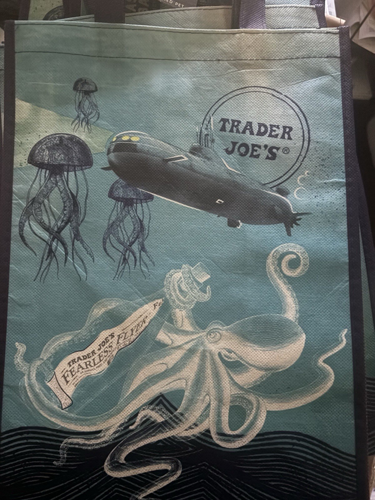 NEW Trader Joe’s Market Reusable Bag Ocean Clown Fish Tote Grocery Shopper RARE