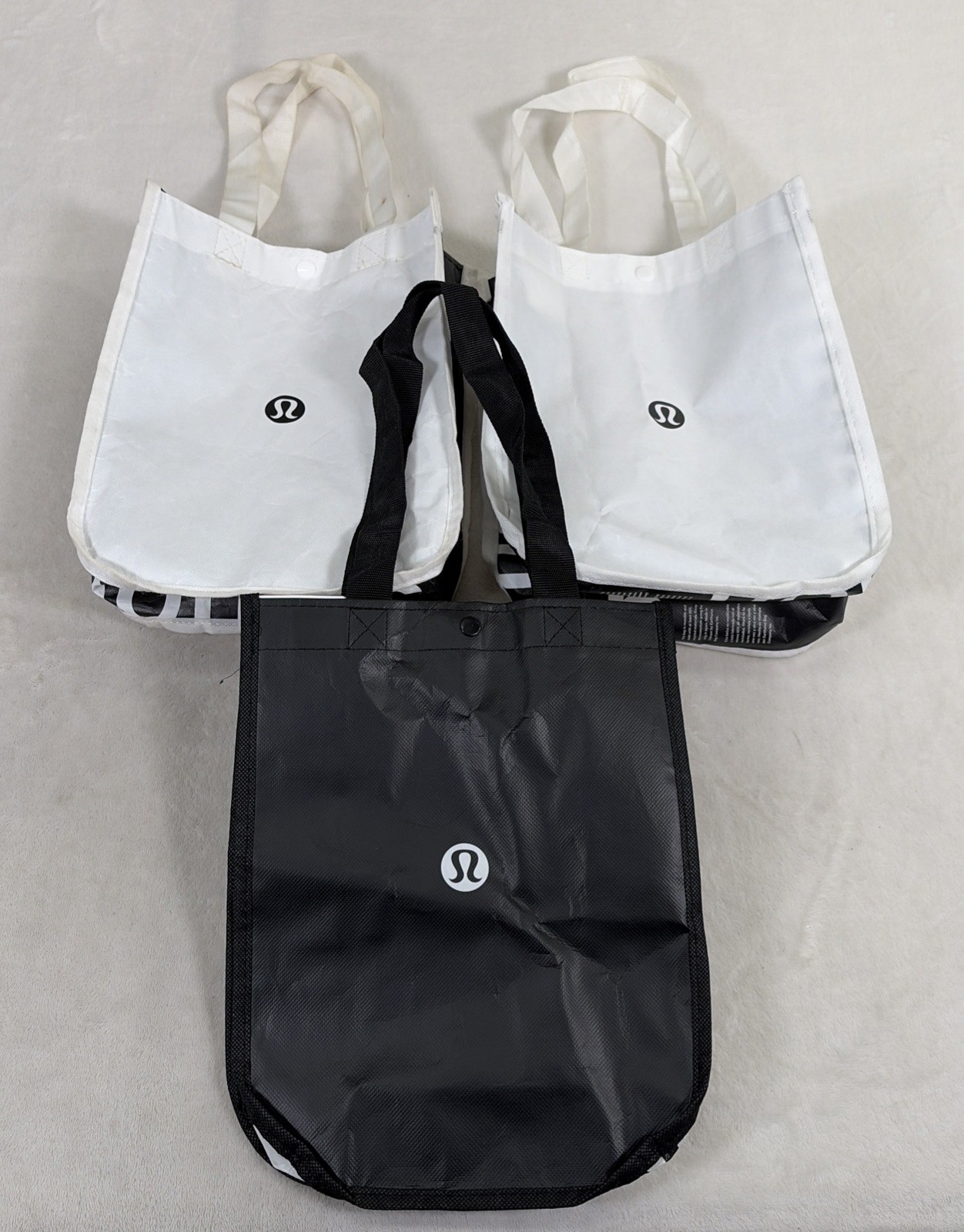 Lululemon Reusable Tote Shopping Bags Black, Red & Green Lot of 13 Lululemon Bag
