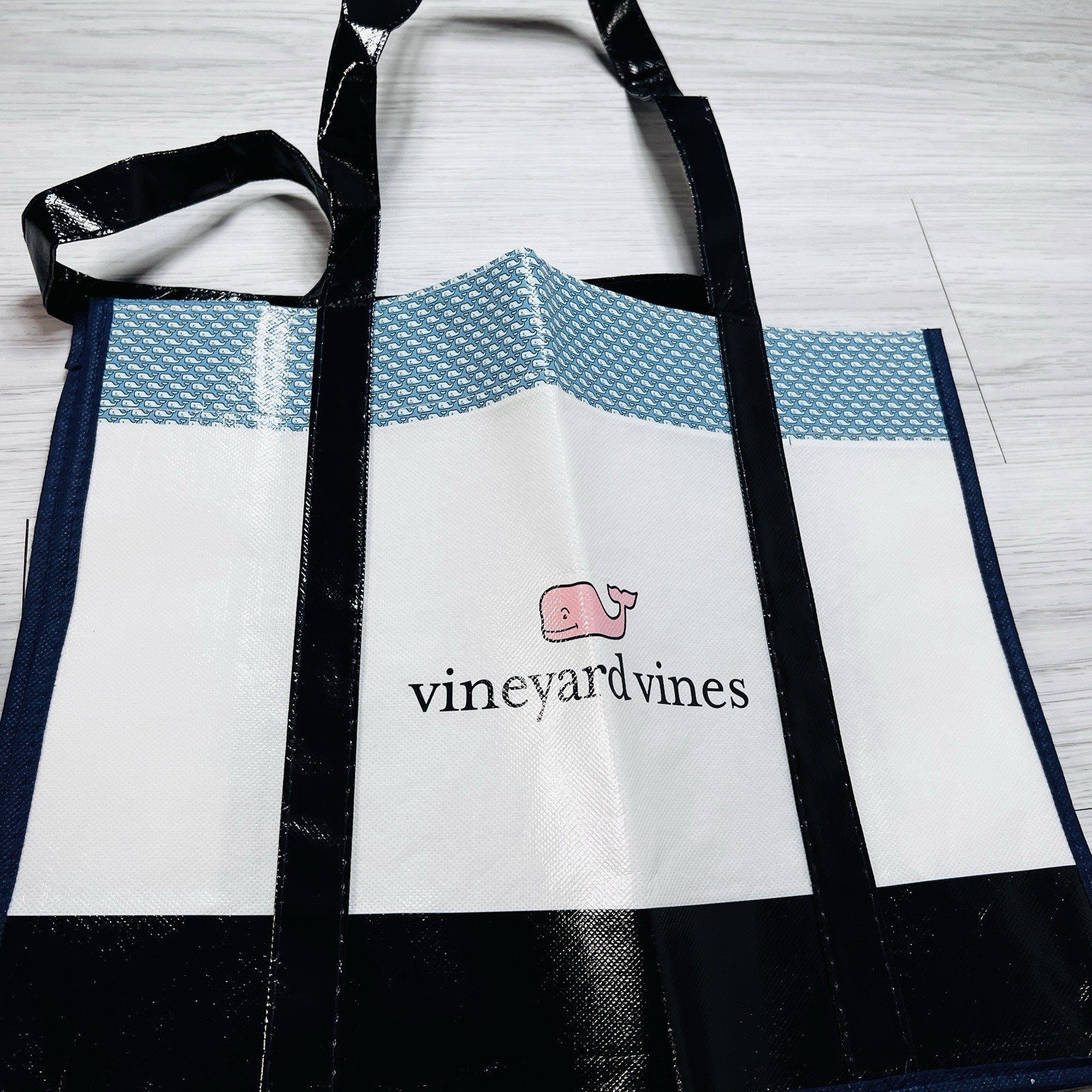 Vineyard Vines Small Reusable Med Shopping Tote Bag Whale Handles Lot Of 4 Bags