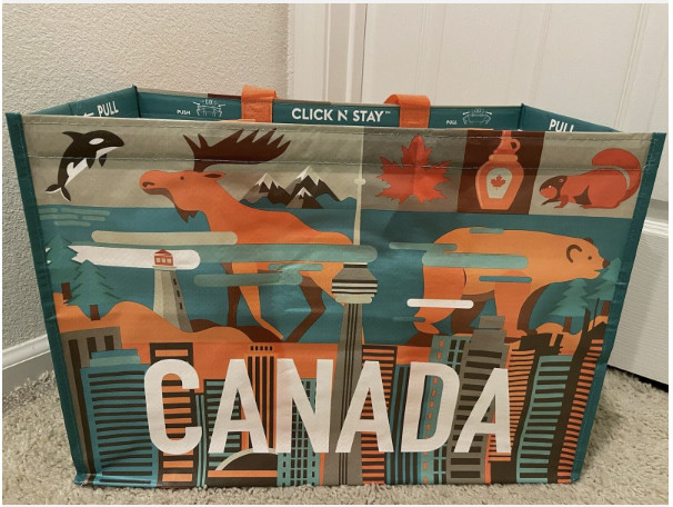 CANADA BRAND NEW COSTCO ECO Friendly REUSABLE BAG 20″ x 14″ x 11″ W/Click N Stay