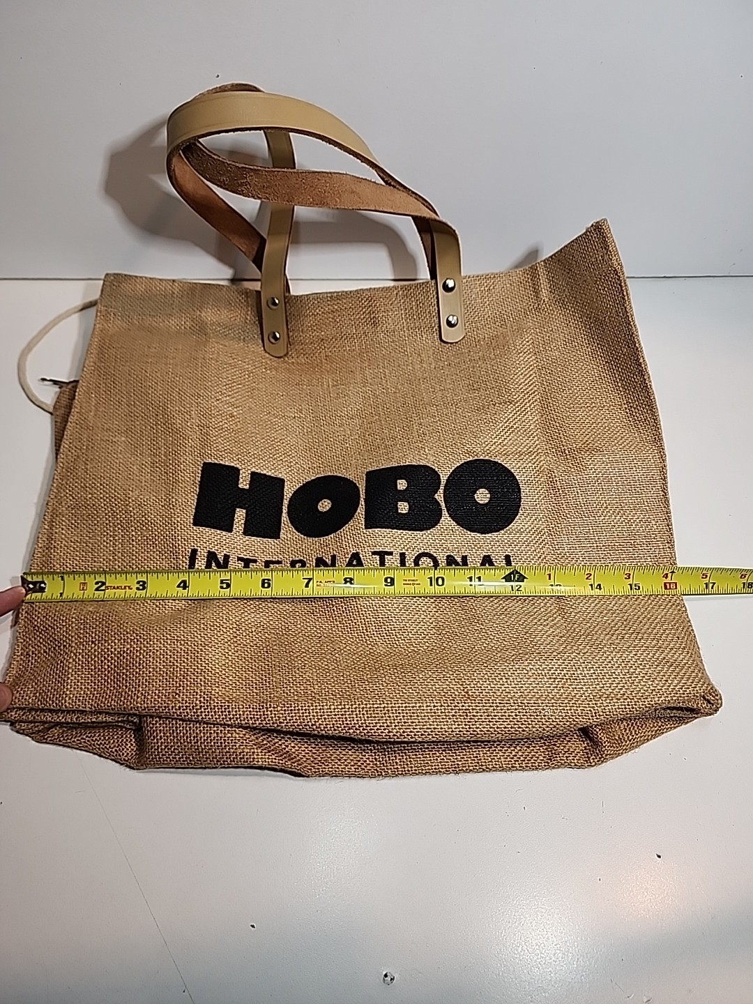 HOBO INTERNATIONAL BURLAP JUTE TOTE BAG WITH CHANGE PURSE