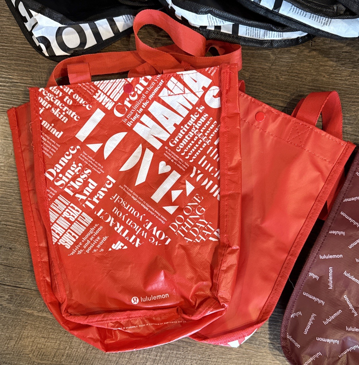 Lululemon Reusable Shopping Tote Bags (Lot Of 10) 11x9x4 🔥